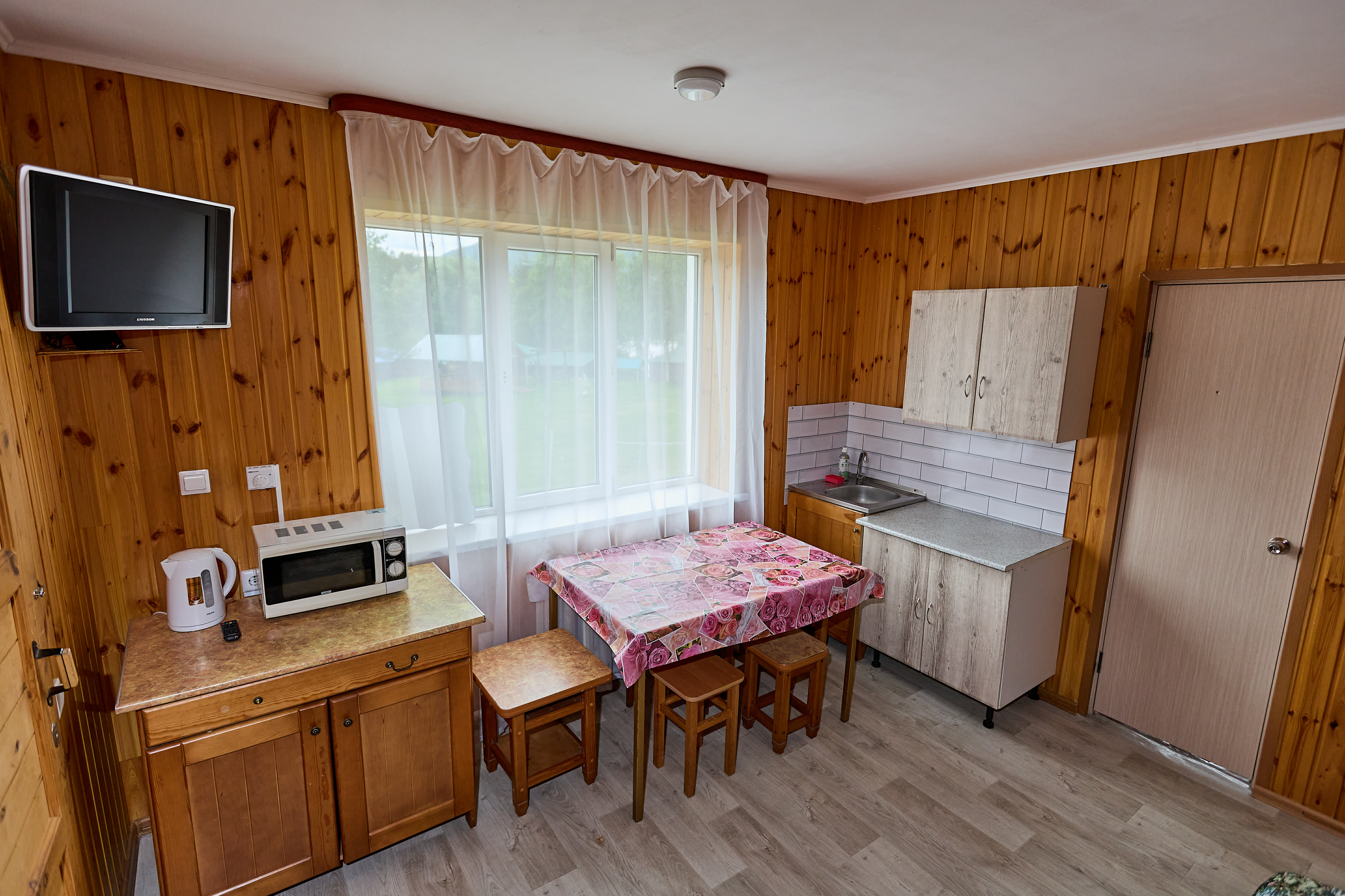 Хозяйский дом "Семейный" 2