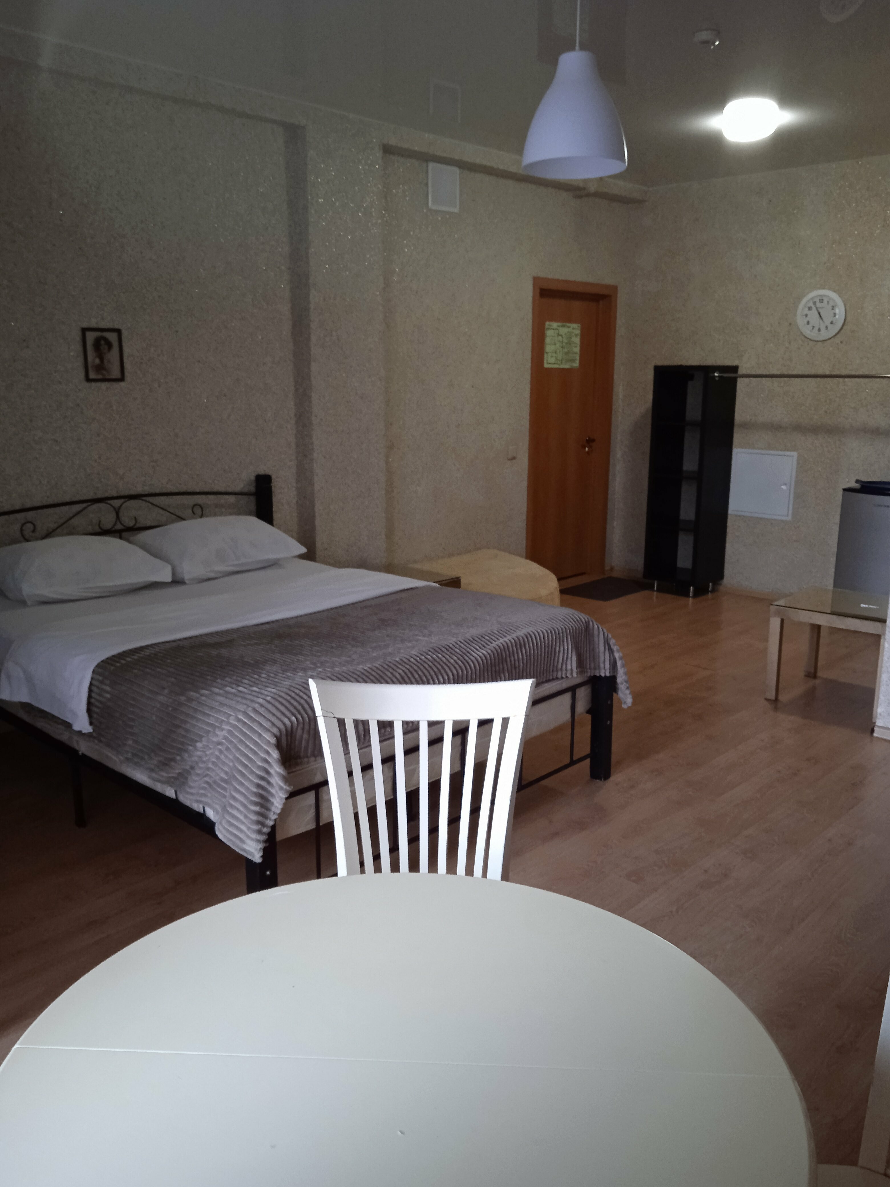 Cемейный номер с собственной ванной комнатой