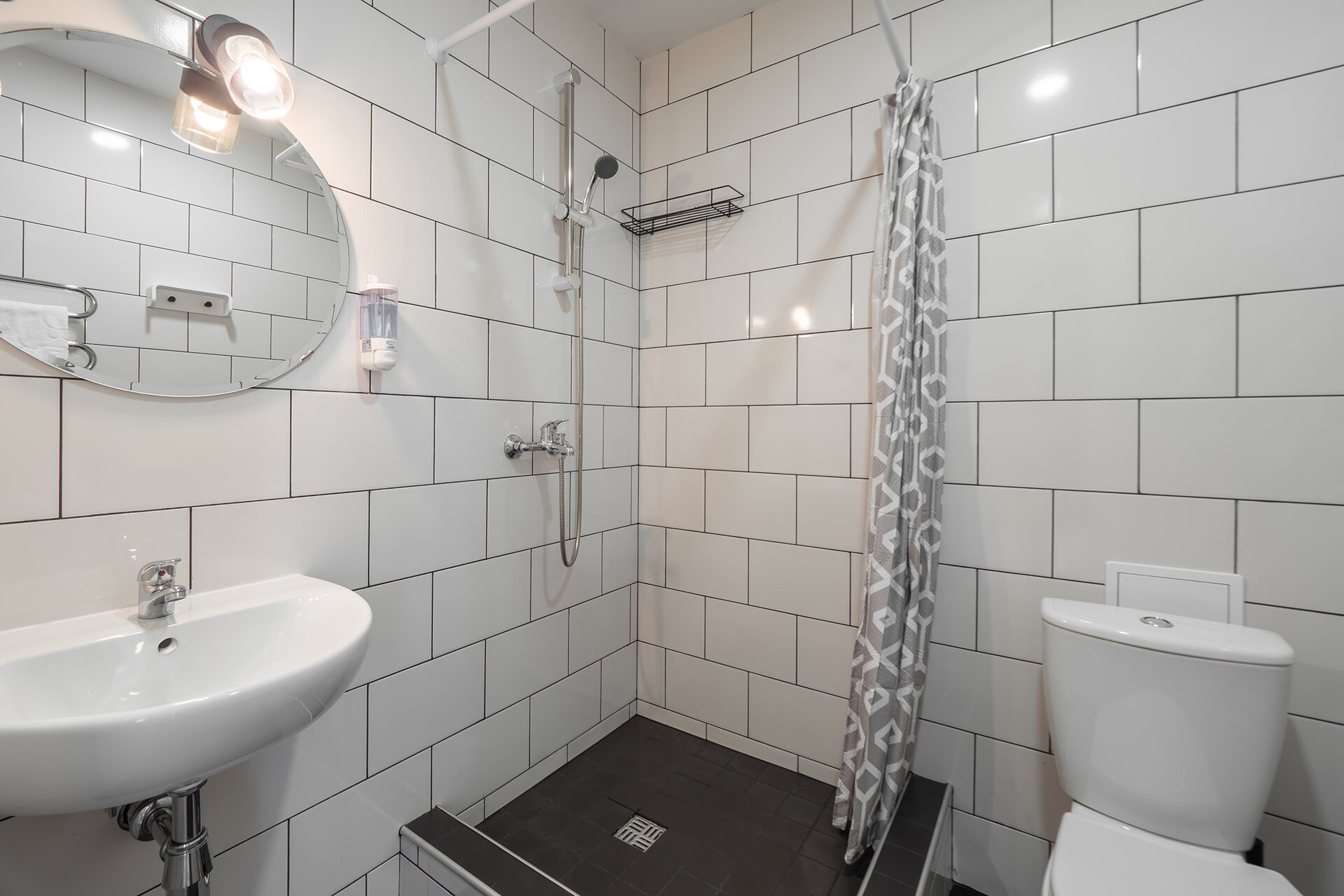 Двухместный номер с 1 кроватью и собственной ванной комнатой