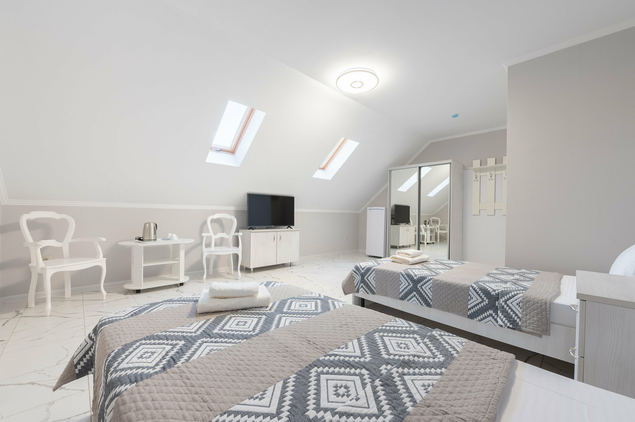 Полулюкс | мансарда