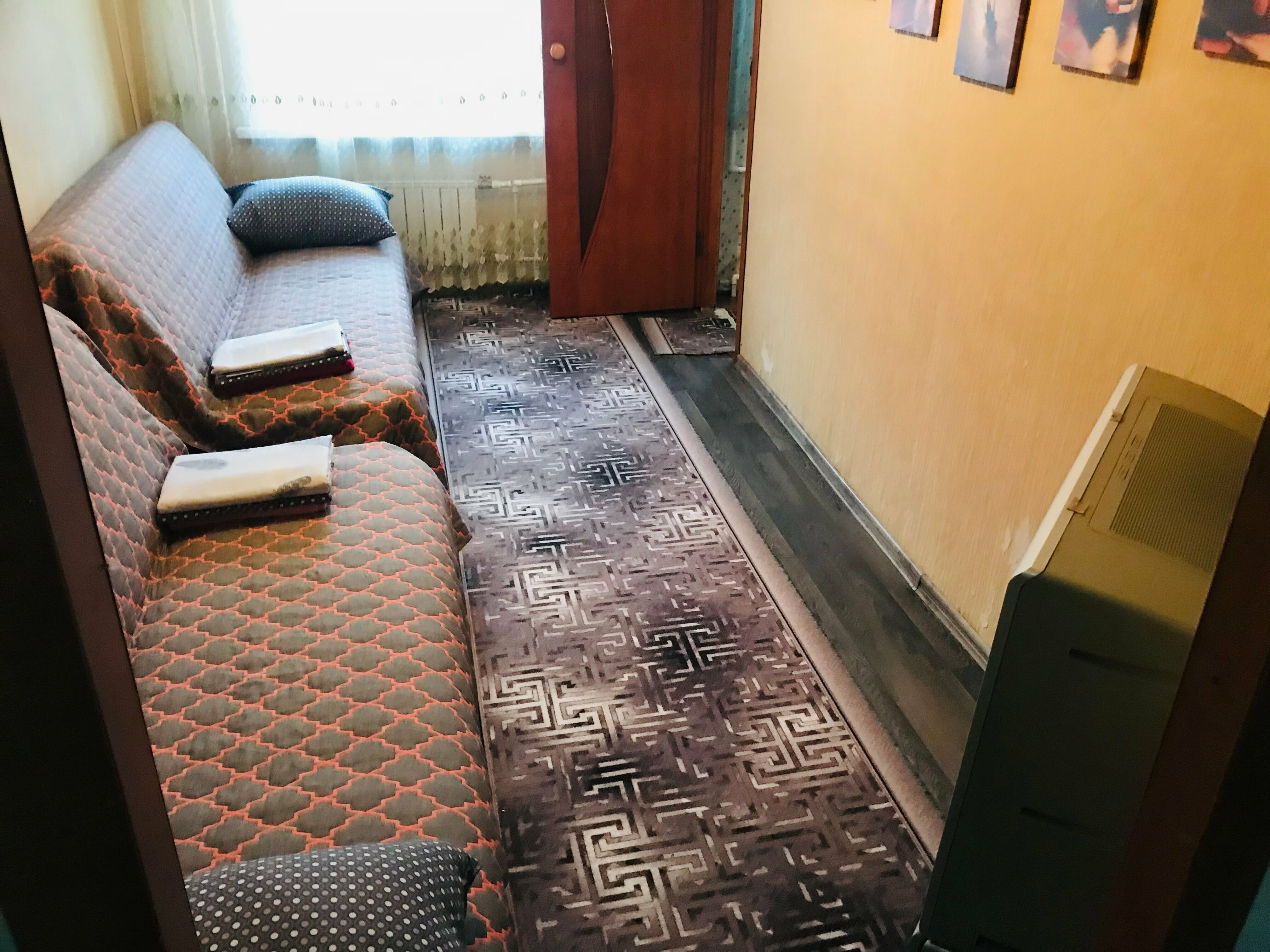 Четырехместный номер с ванной комнатой