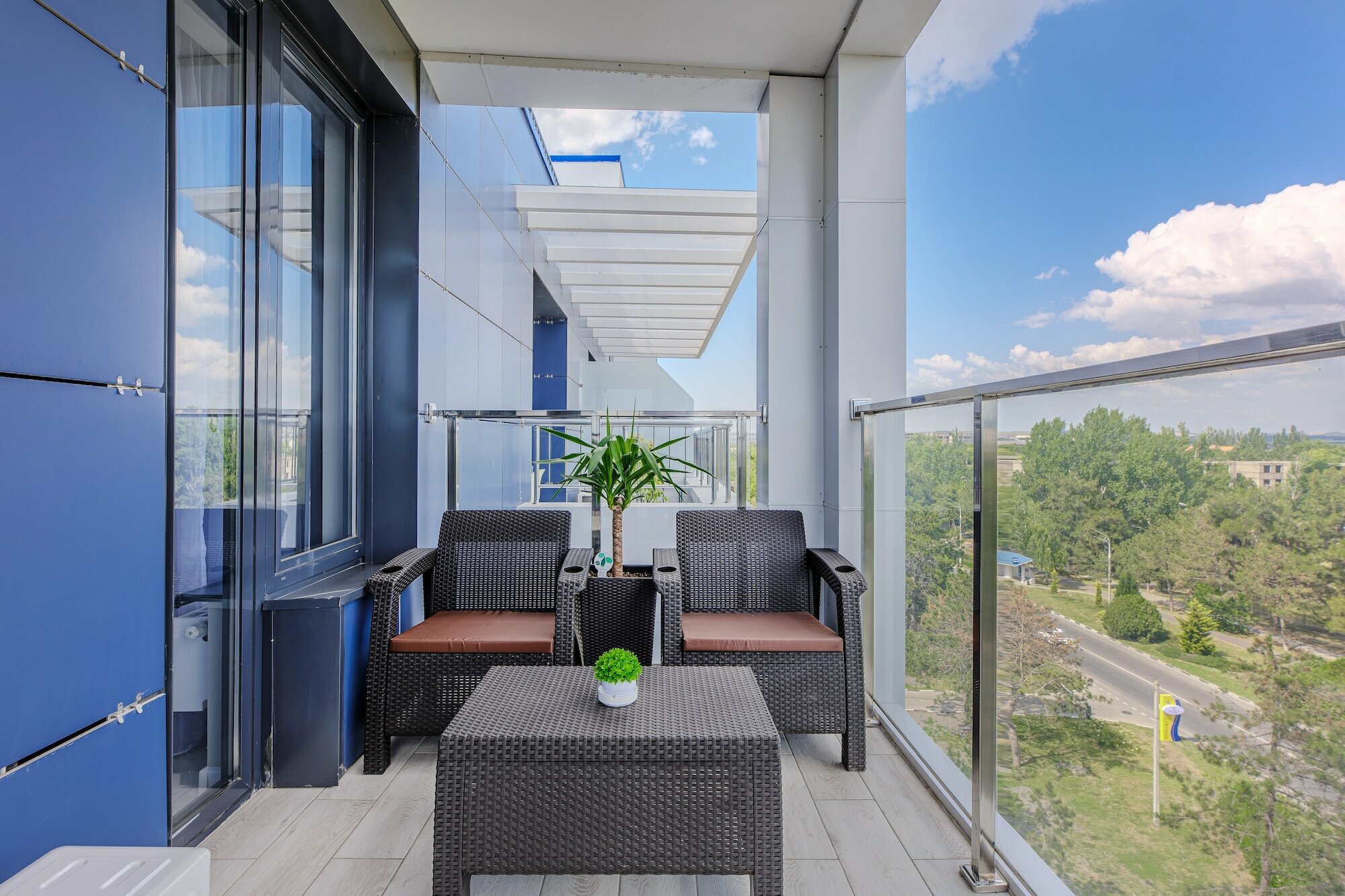 Улучшенные апартаменты