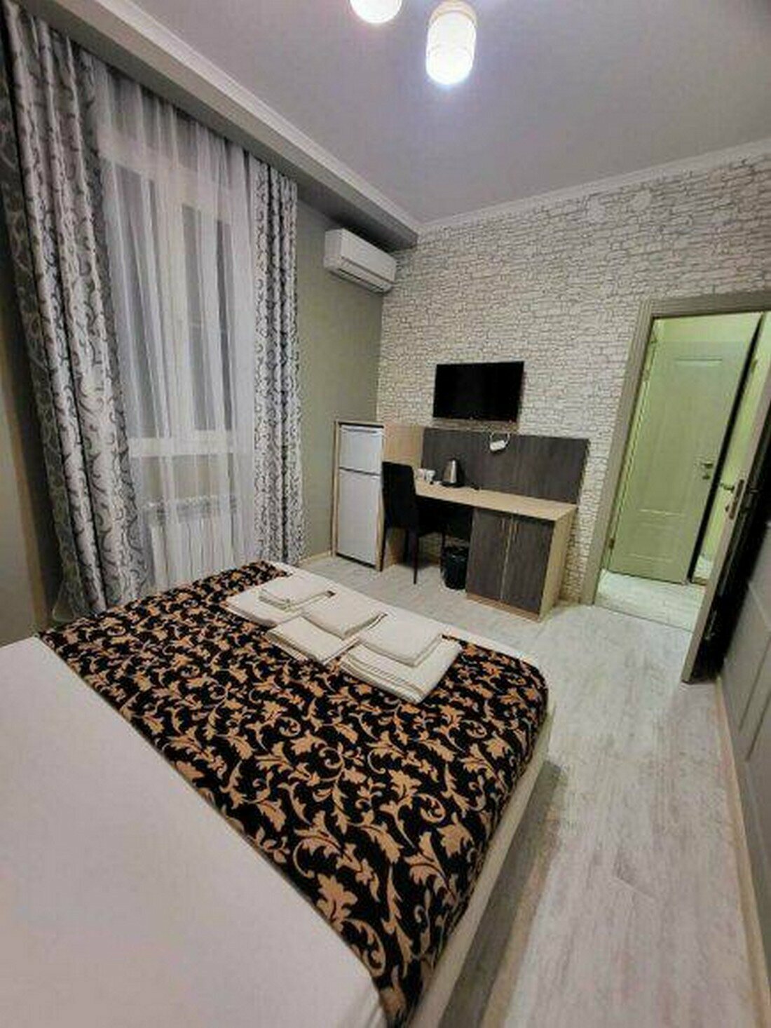 Улучшенный двухместный номер с 1 кроватью