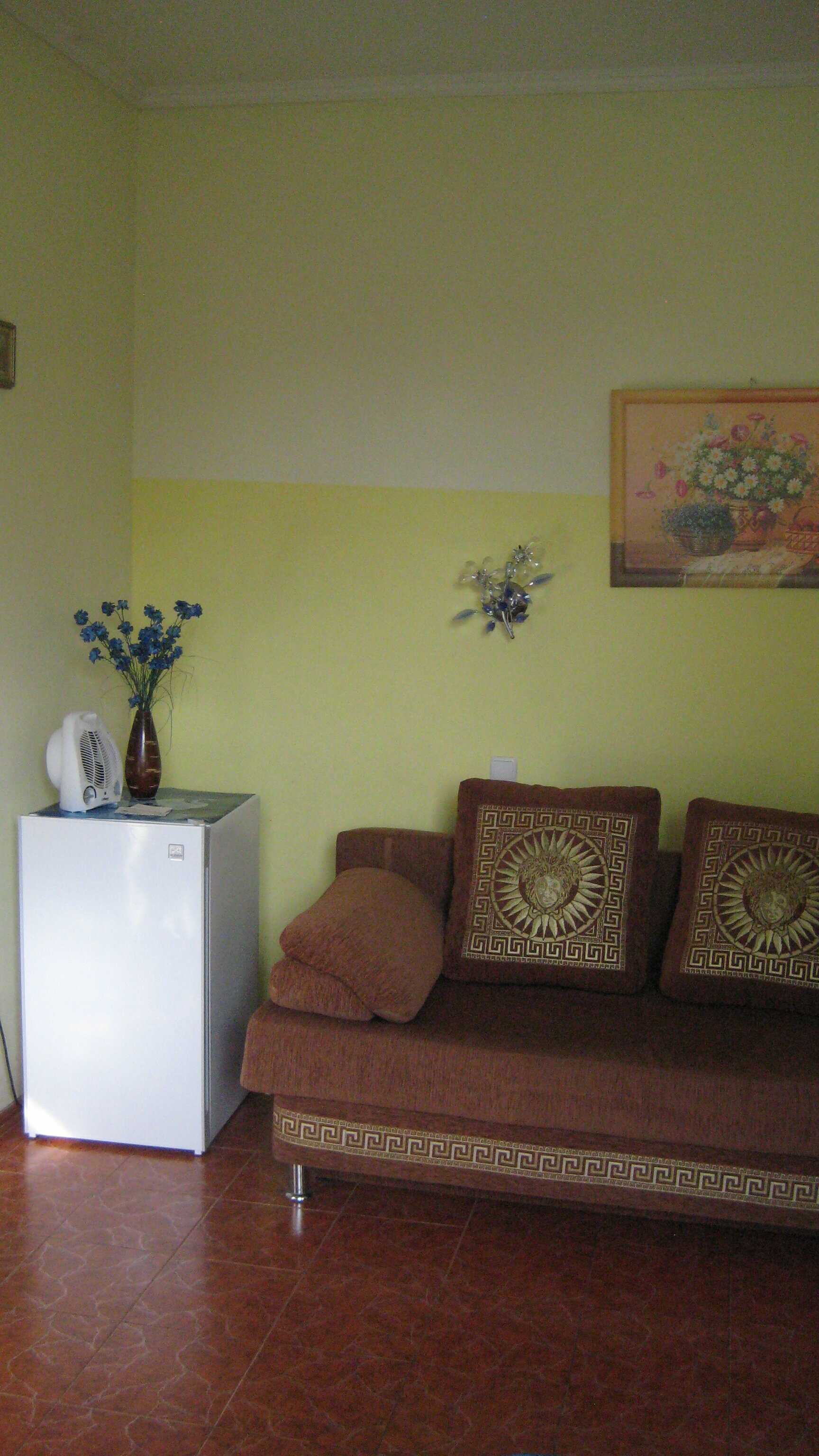 Семейный номер с видом на сад