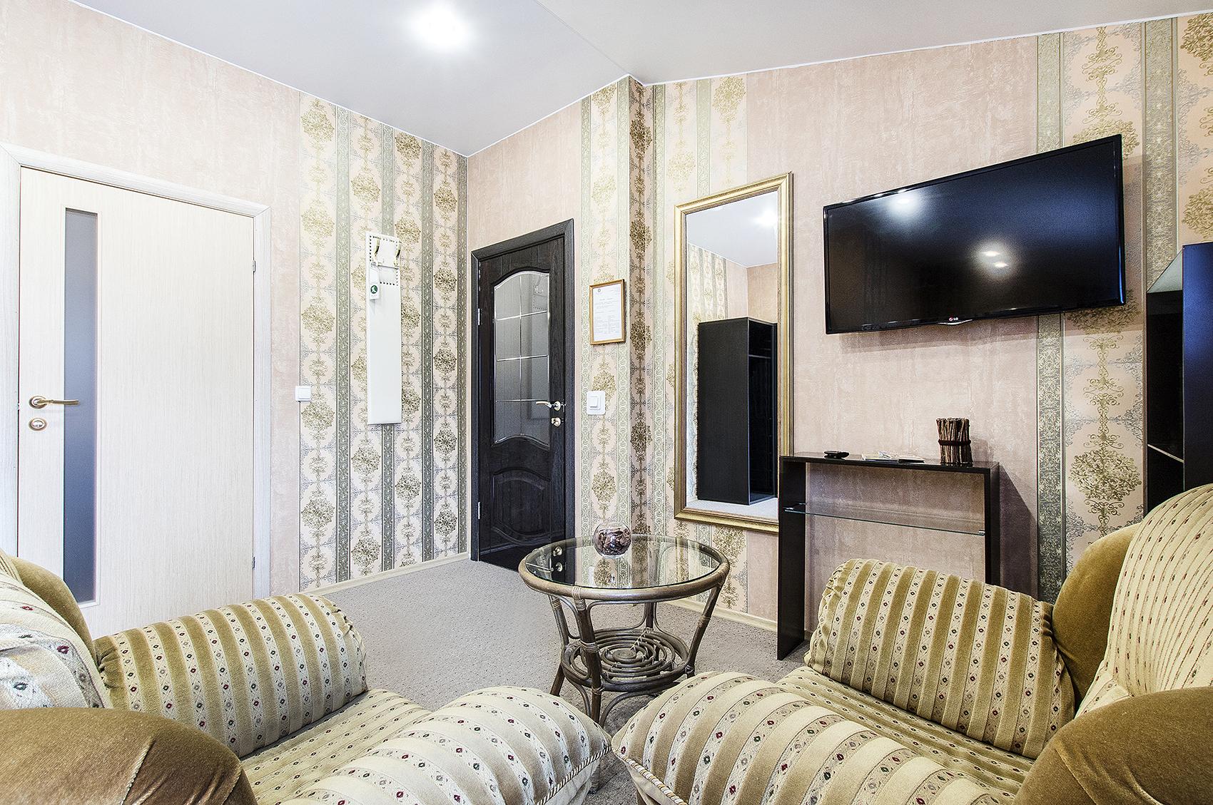 Улучшенный с балконом и кроватью размера «king-size»