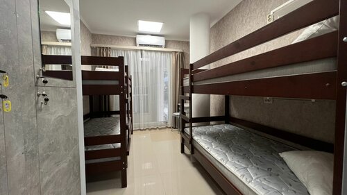 Двухуровневый четырехместный номер