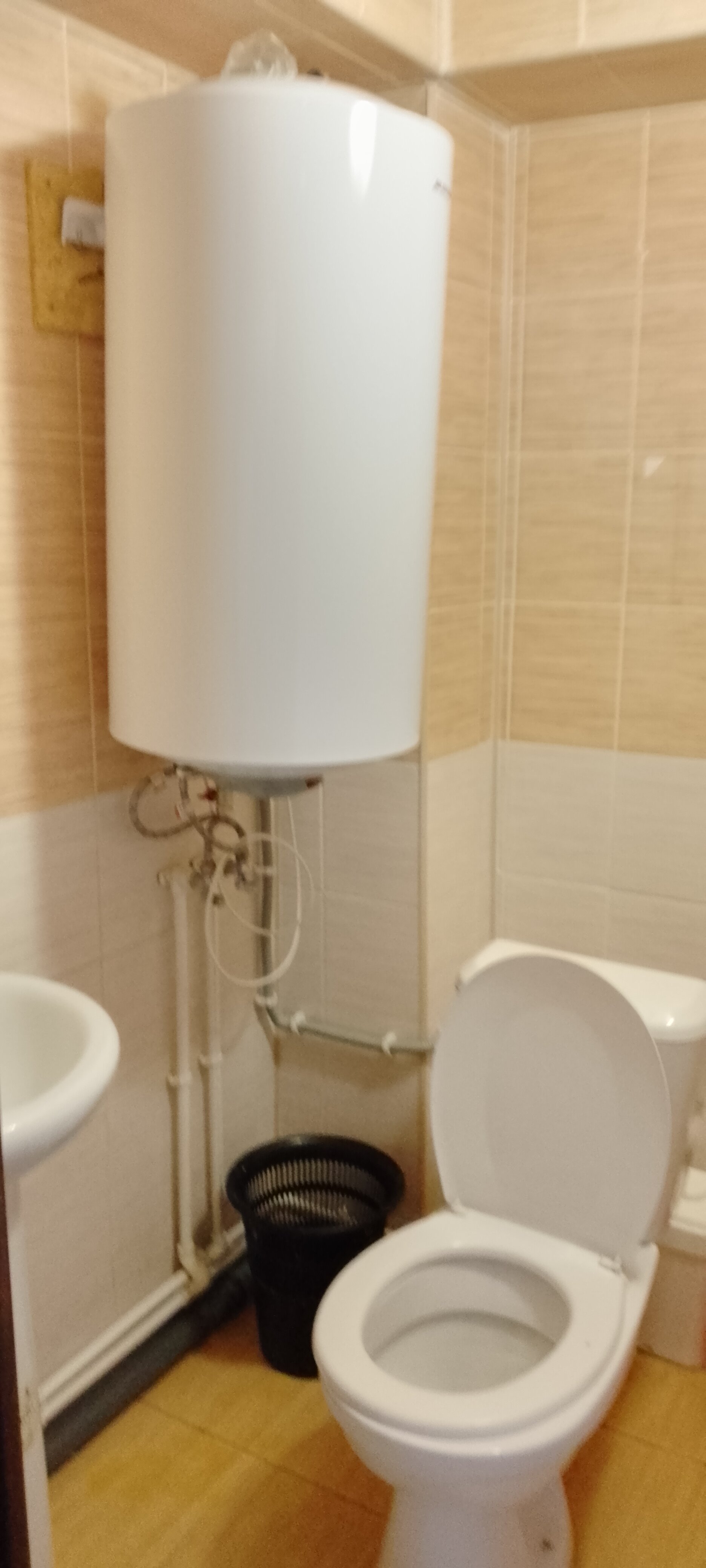 Кровать в общем 8-местном номере