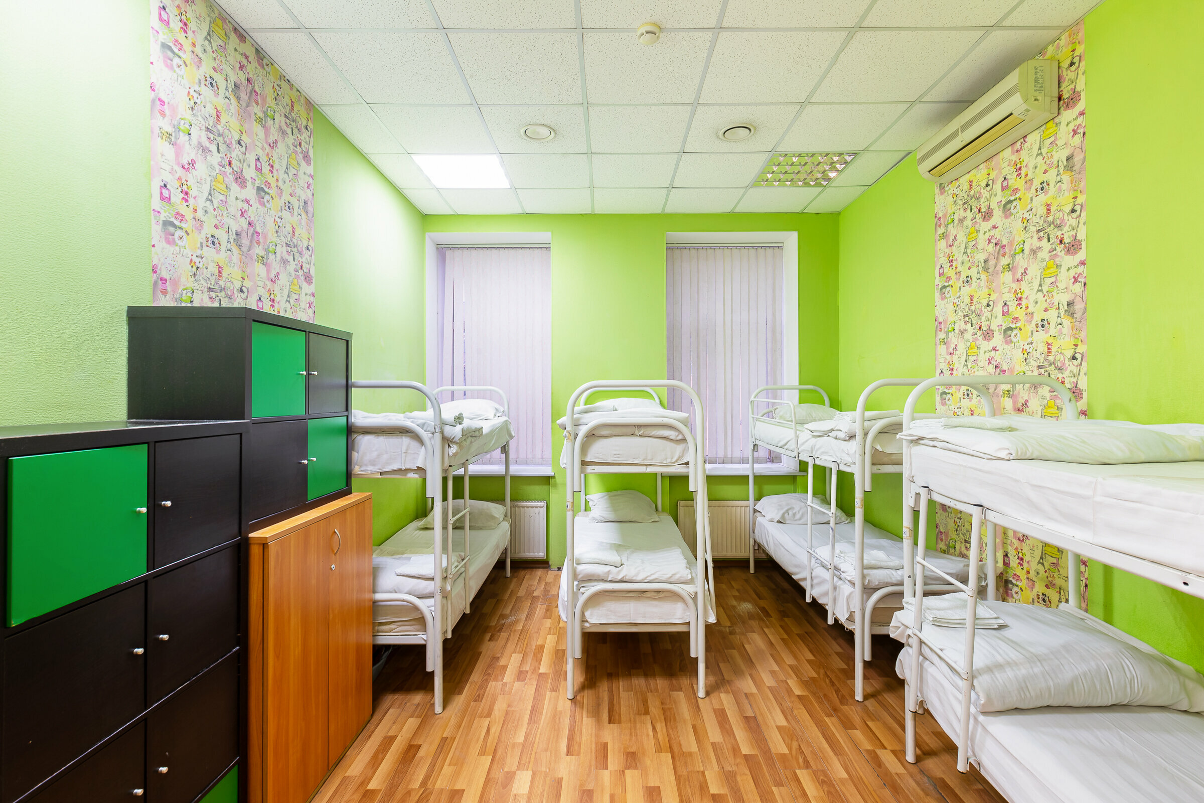 408 8-ми местный Мужской номер