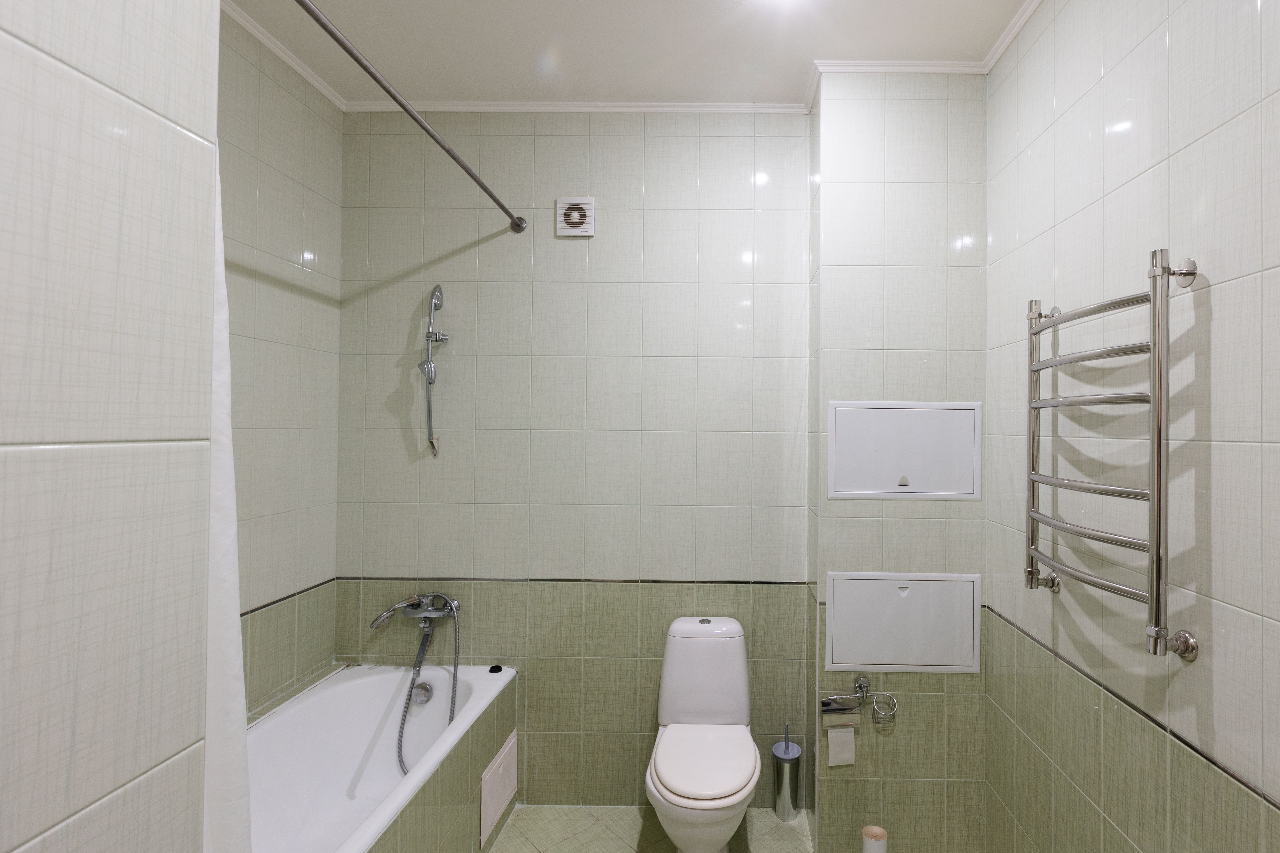 Cемейный номер с собственной ванной комнатой