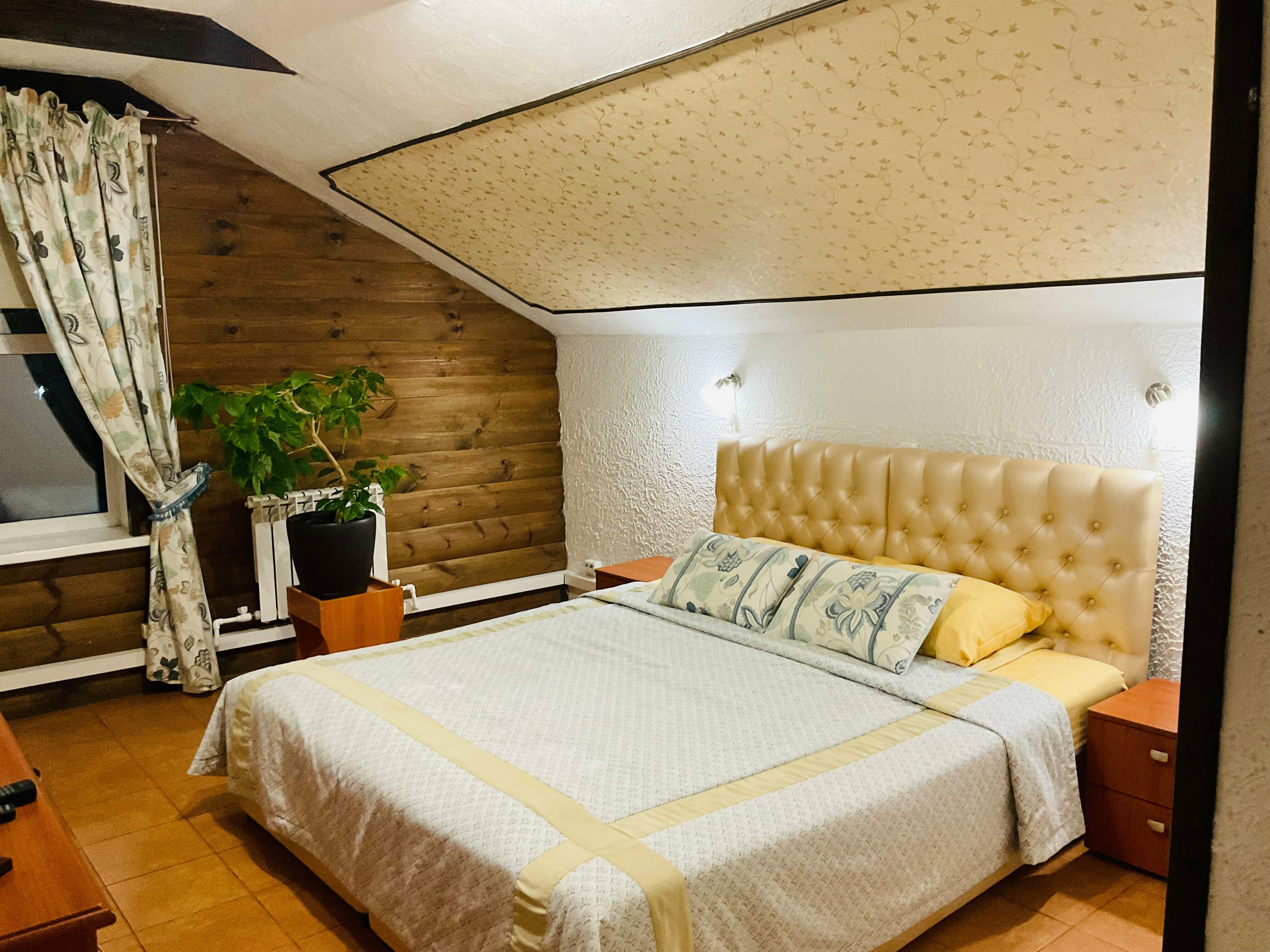 Двухместный номер с 1 кроватью или 2 отдельными кроватями и собственной ванной комнатой