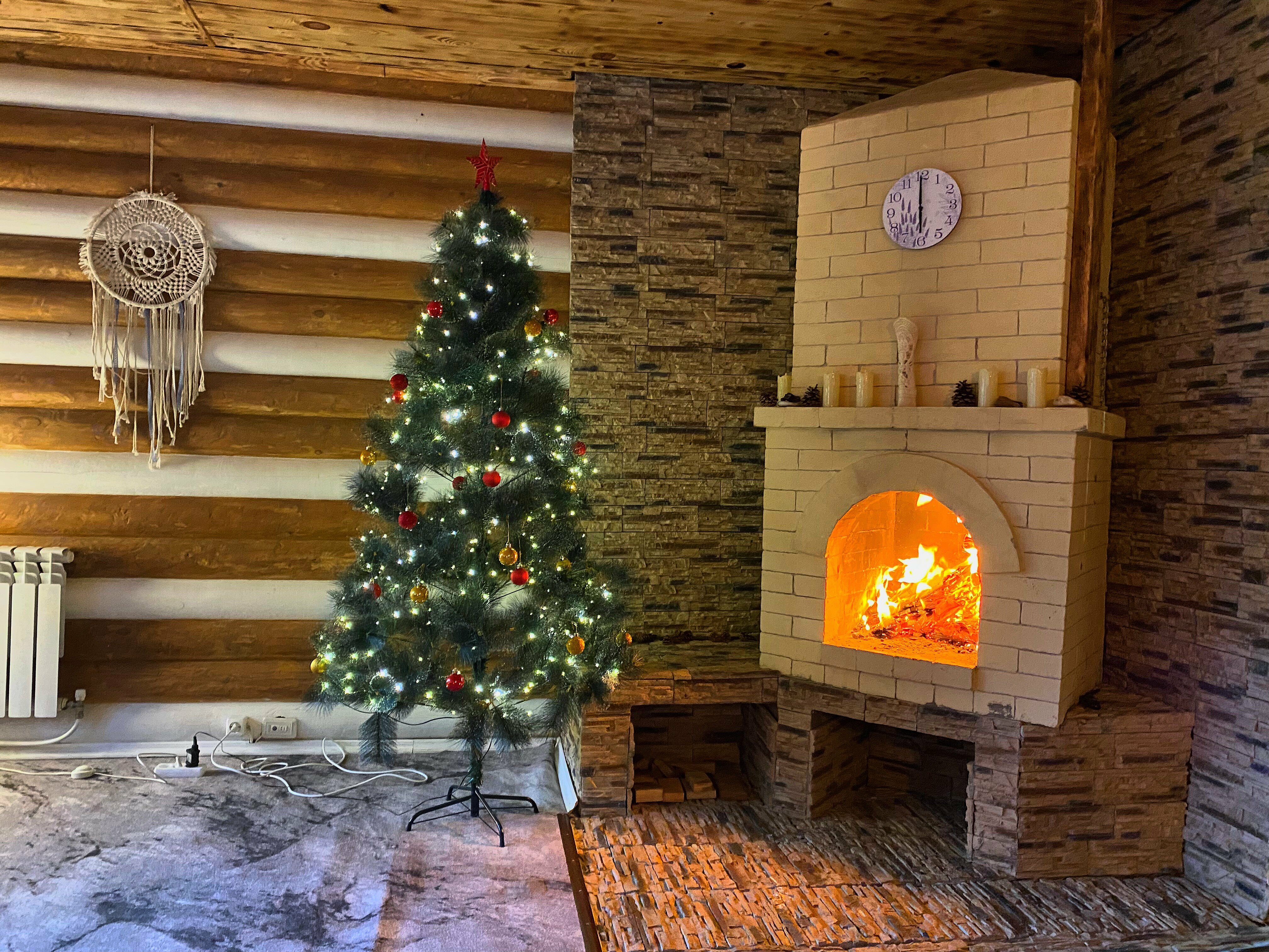 Трехместный номер с видом на горы