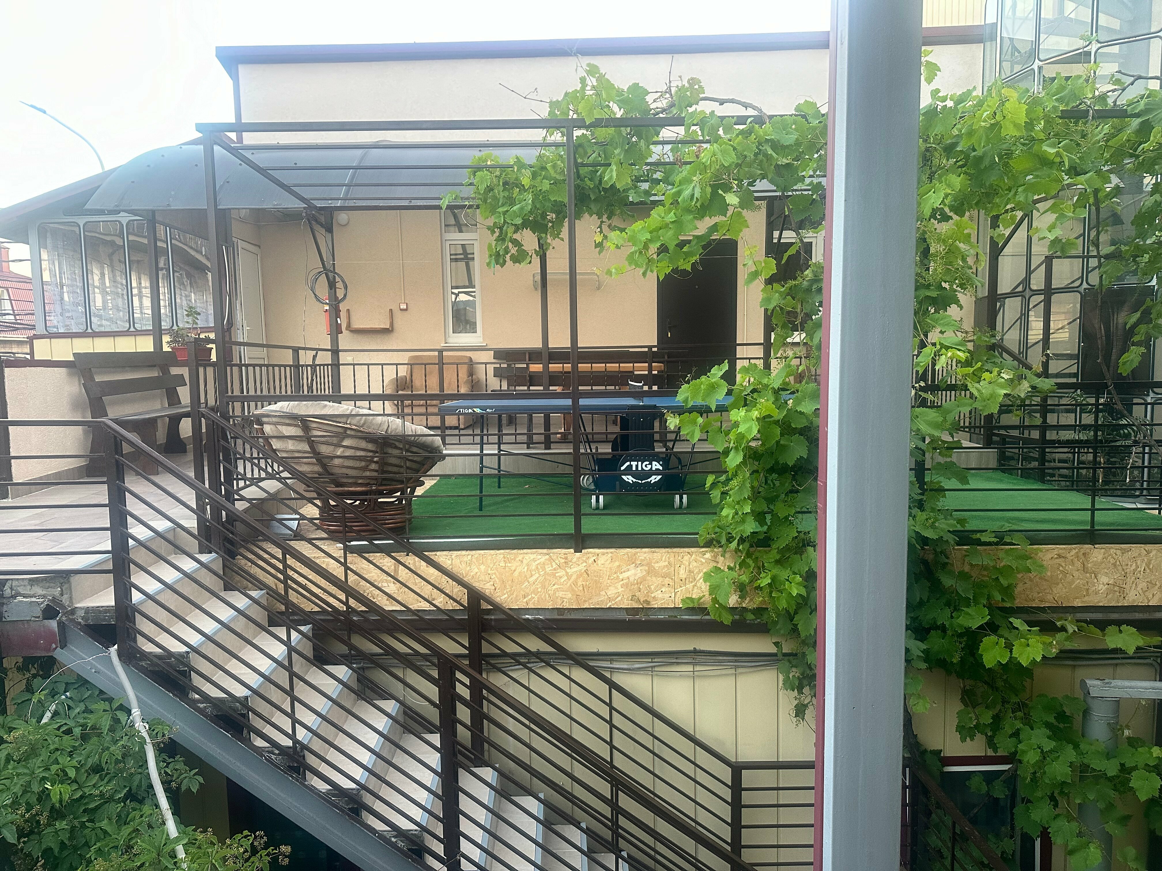 Общий 6-местный номер для мужчин и женщин