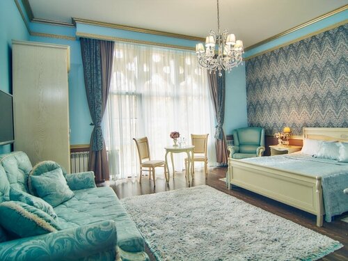 Люкс с балконом