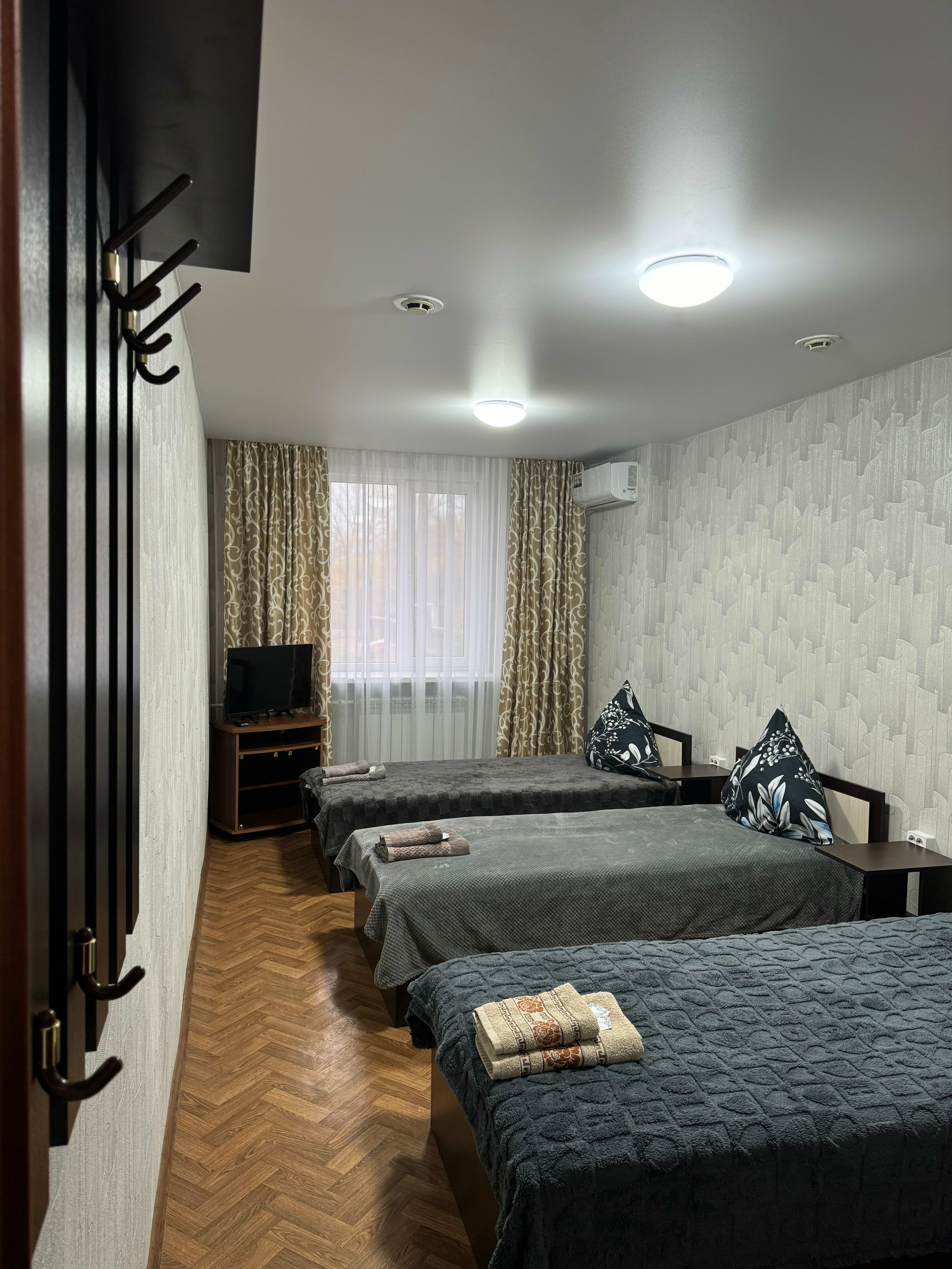 Большой двухместный номер с 1 кроватью