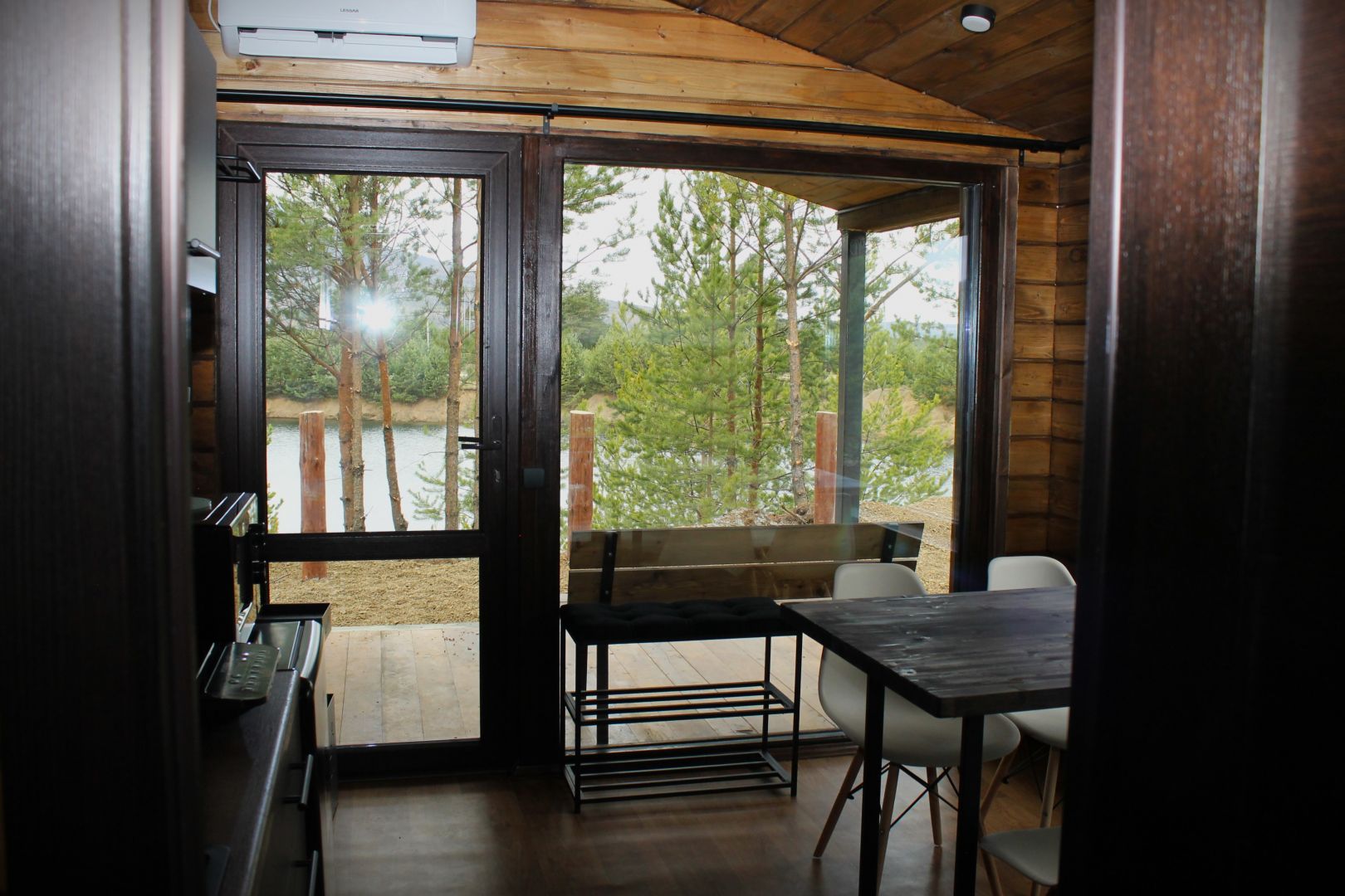 Четырехместный номер с видом на горы