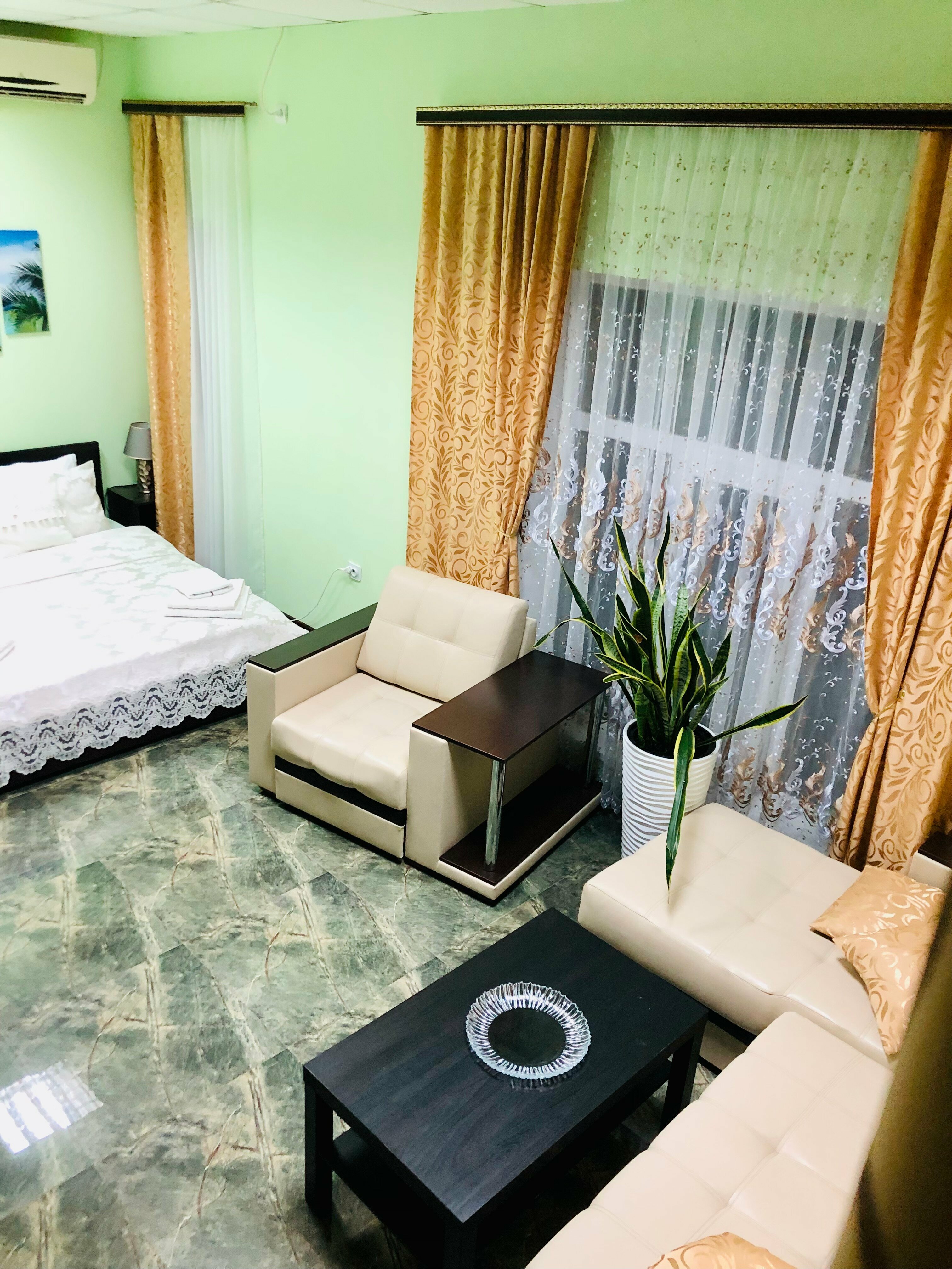 Улучшенный люкс