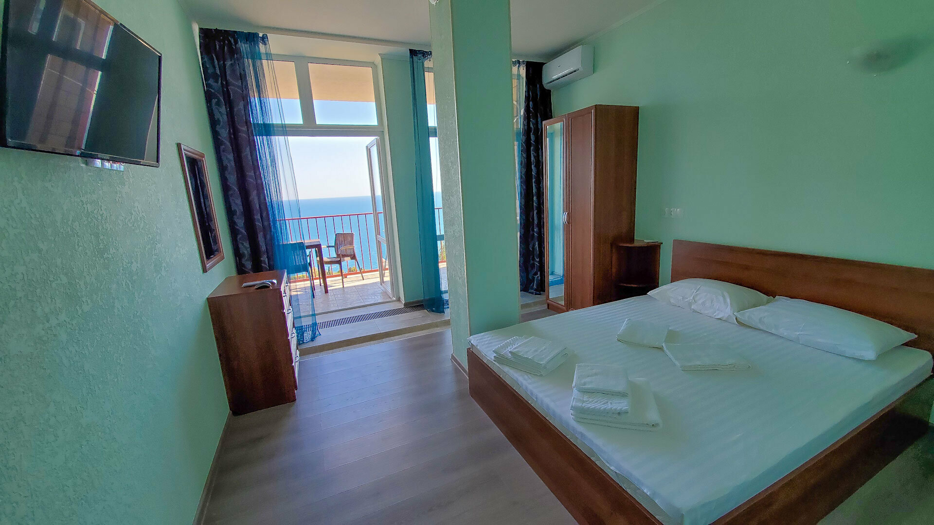 Двухместный номер Делюкс с 1 кроватью и балконом, вид на море