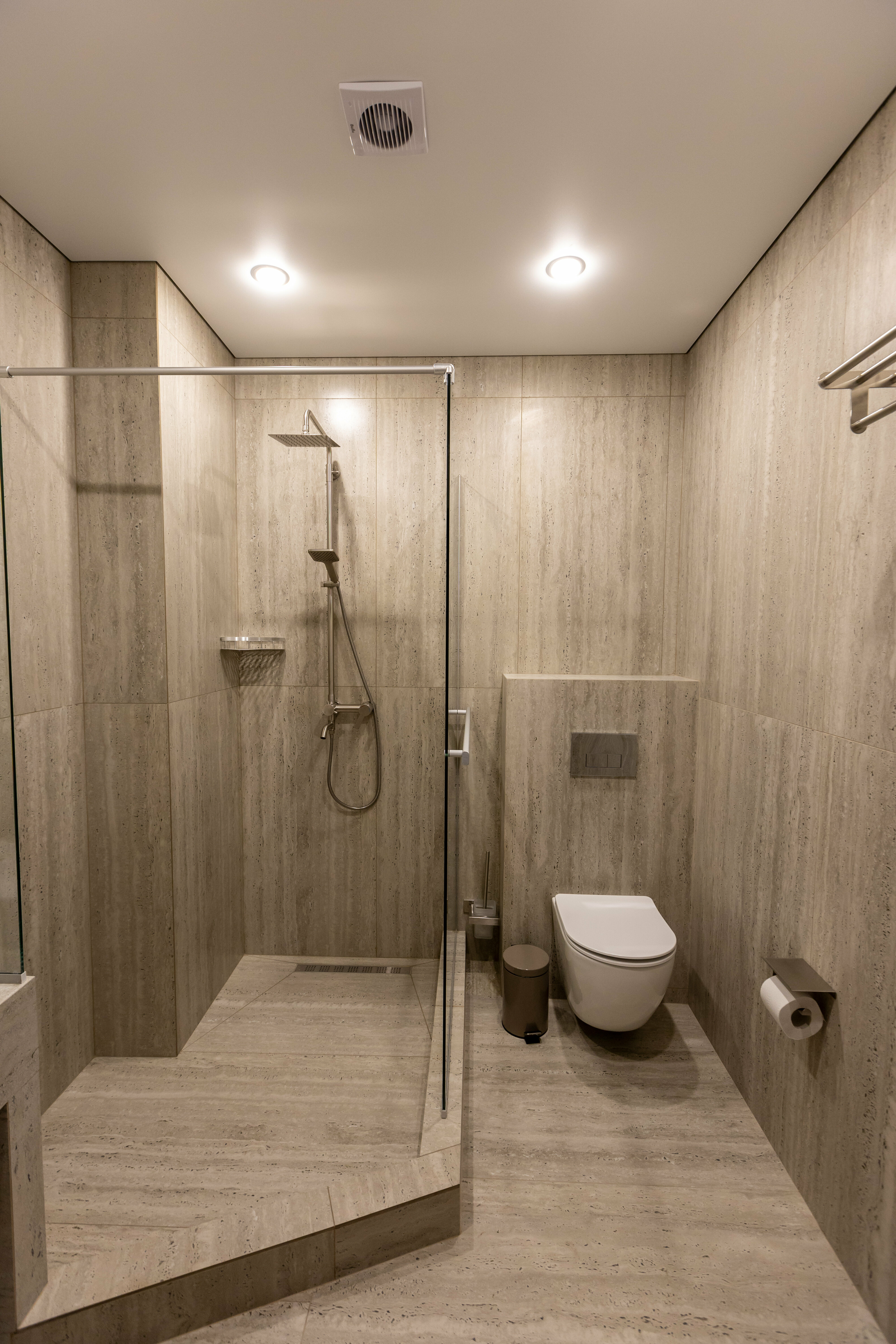 Стандарт первой категории с 2 односпальными кроватями (на цокольном этаже)