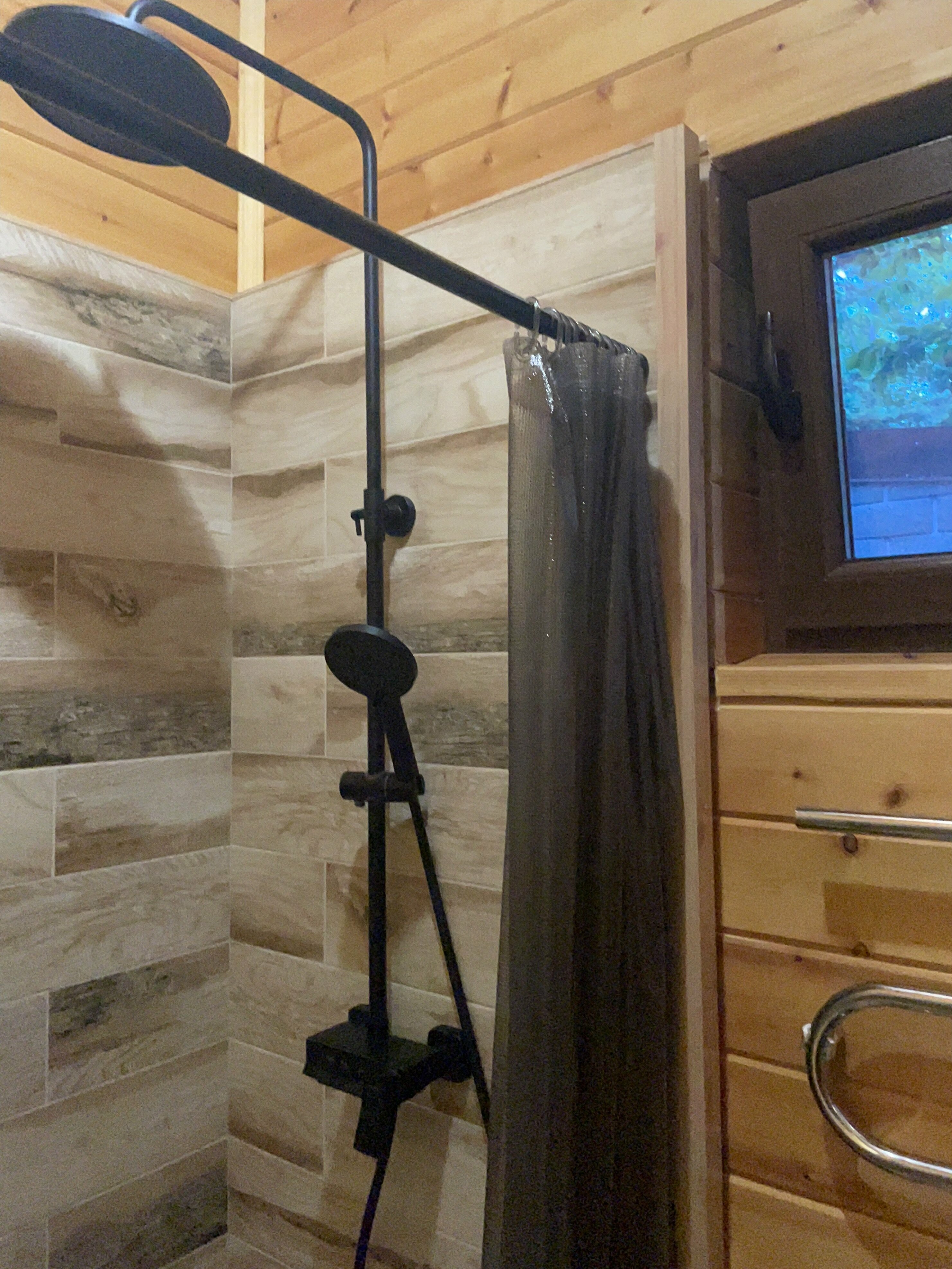 Двухместный с двуспальной кроватью