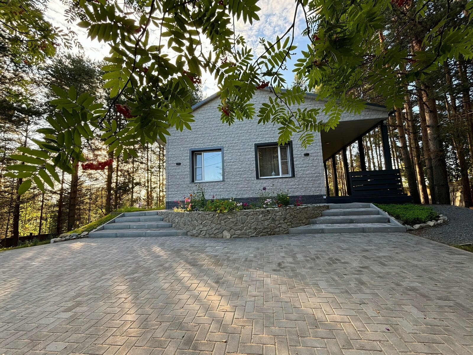 Дом с видом на лес