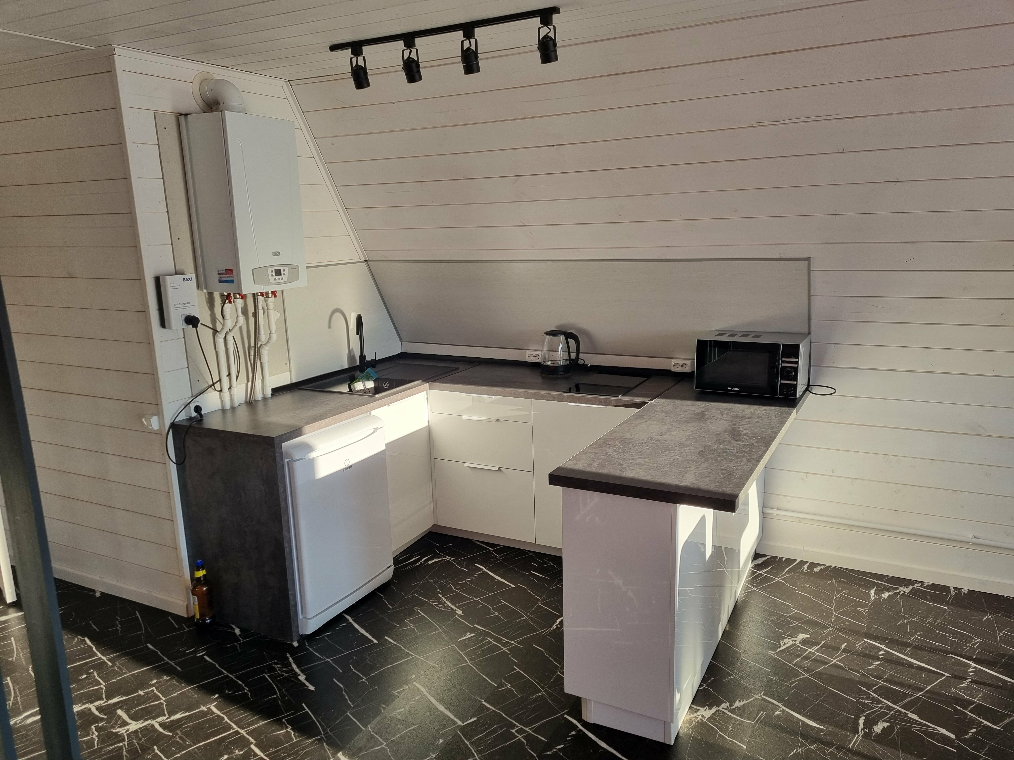 Дом с видом на озеро