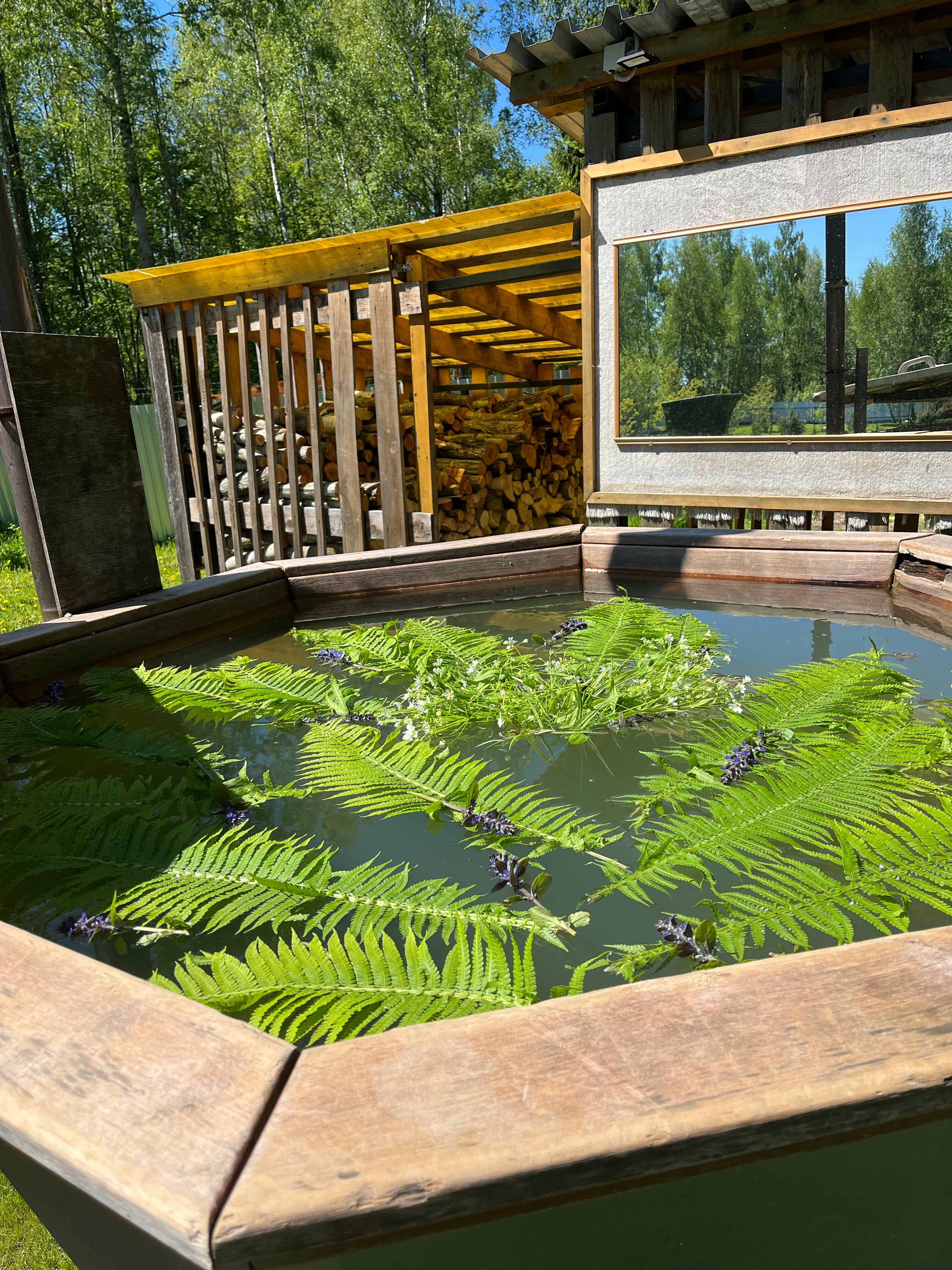 Дом с видом на озеро