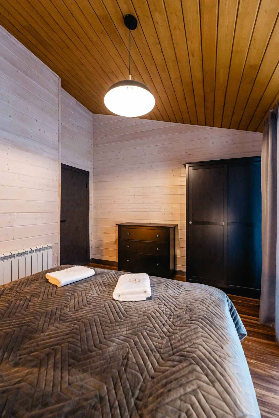 Сибирь с 3 спальнями и купелью