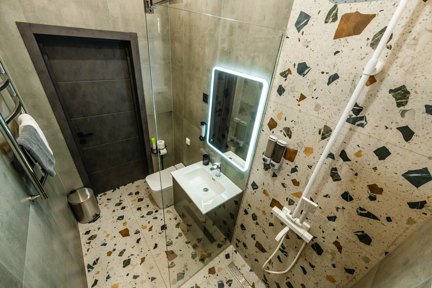 Сибирь с 3 спальнями и купелью