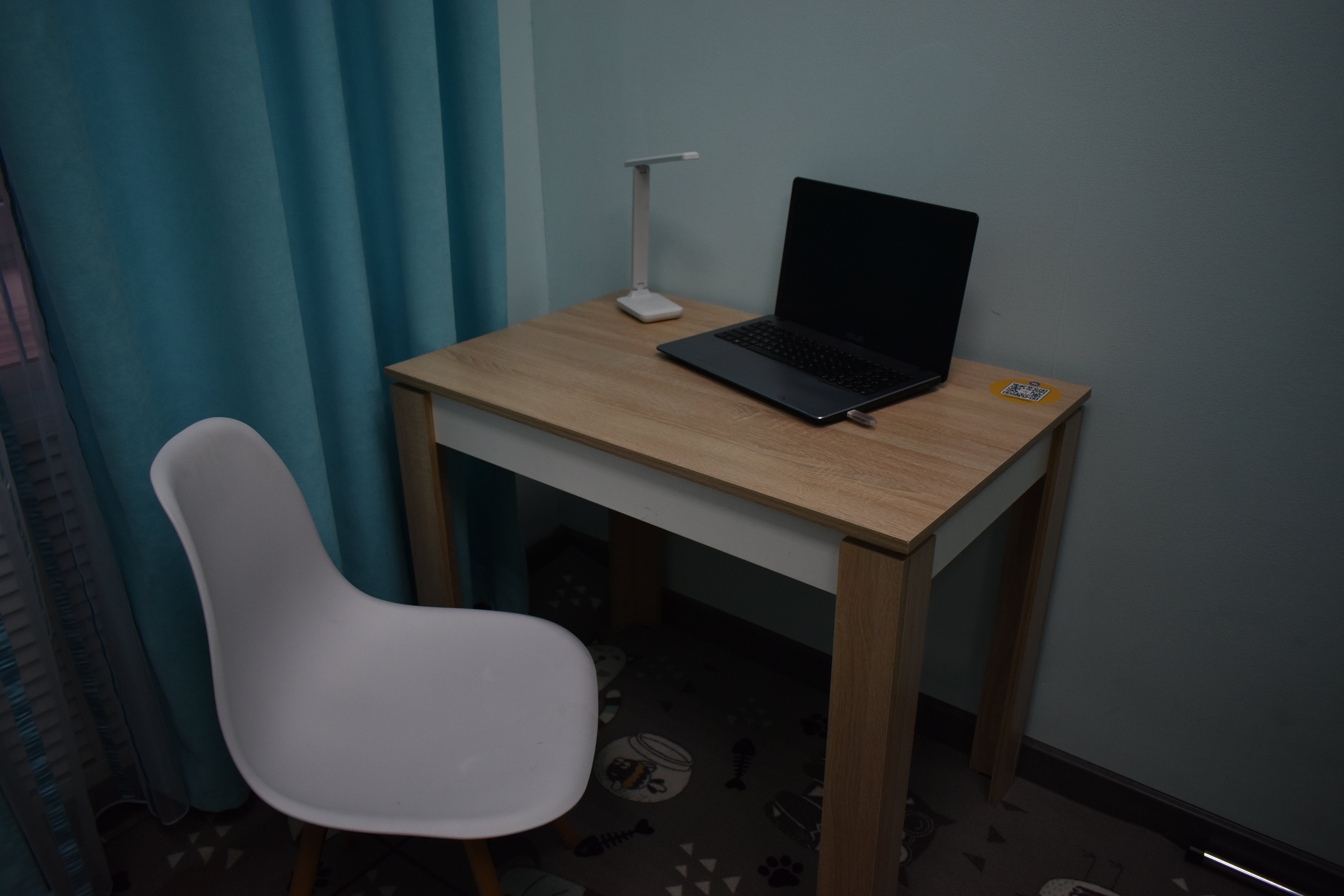 Общий номер для женщин с 6 кроватями