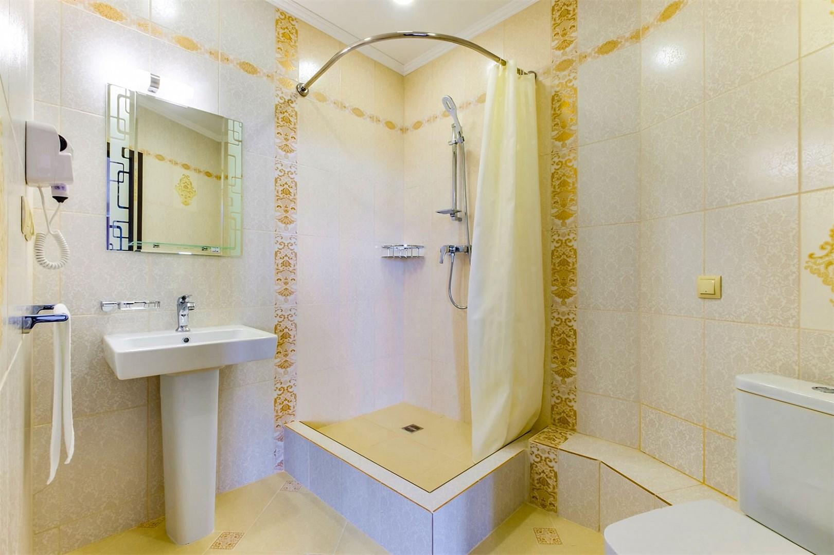 Семейный полулюкс