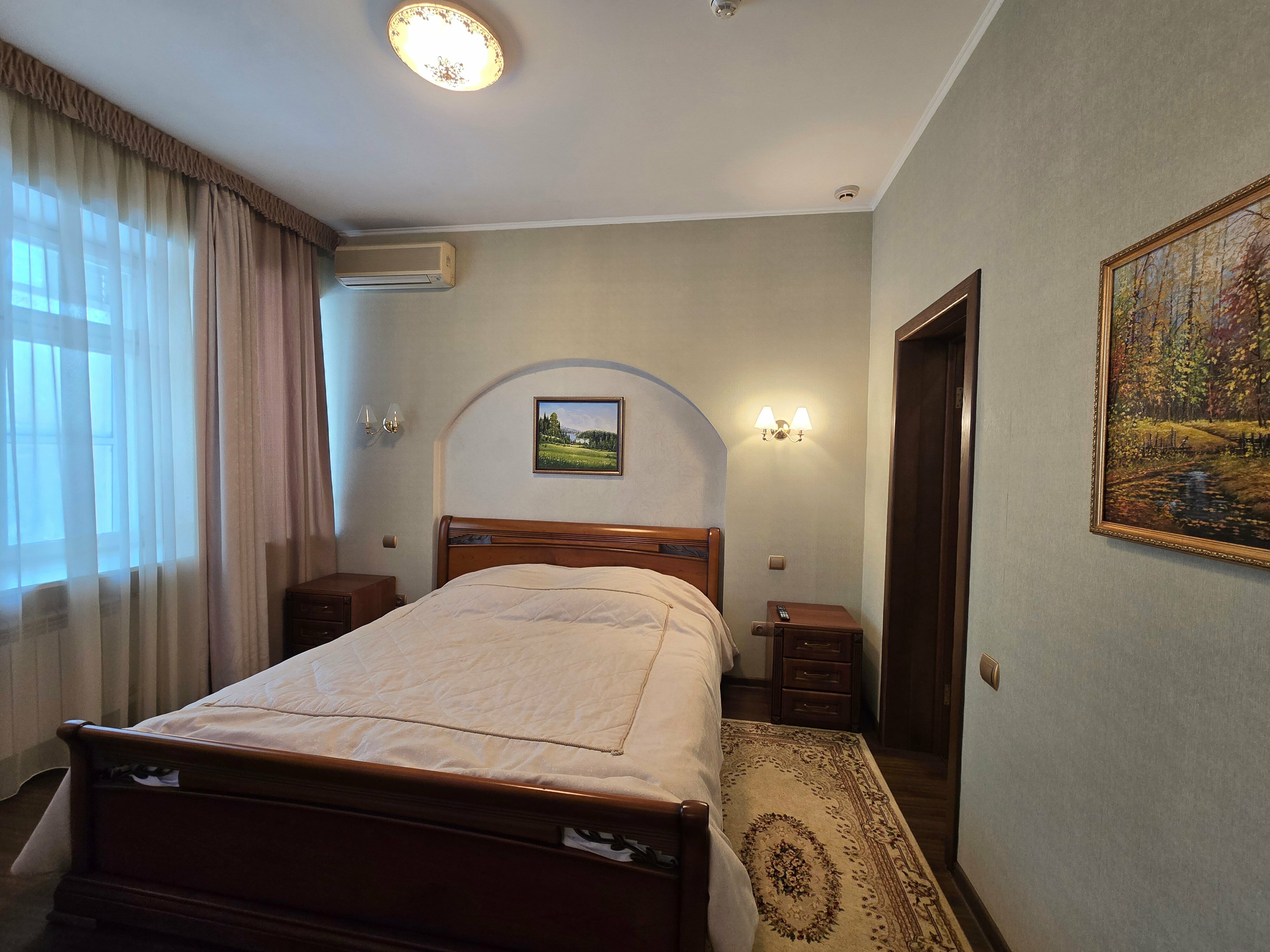 Номер-студия Делюкс с кроватью размера «king-size»