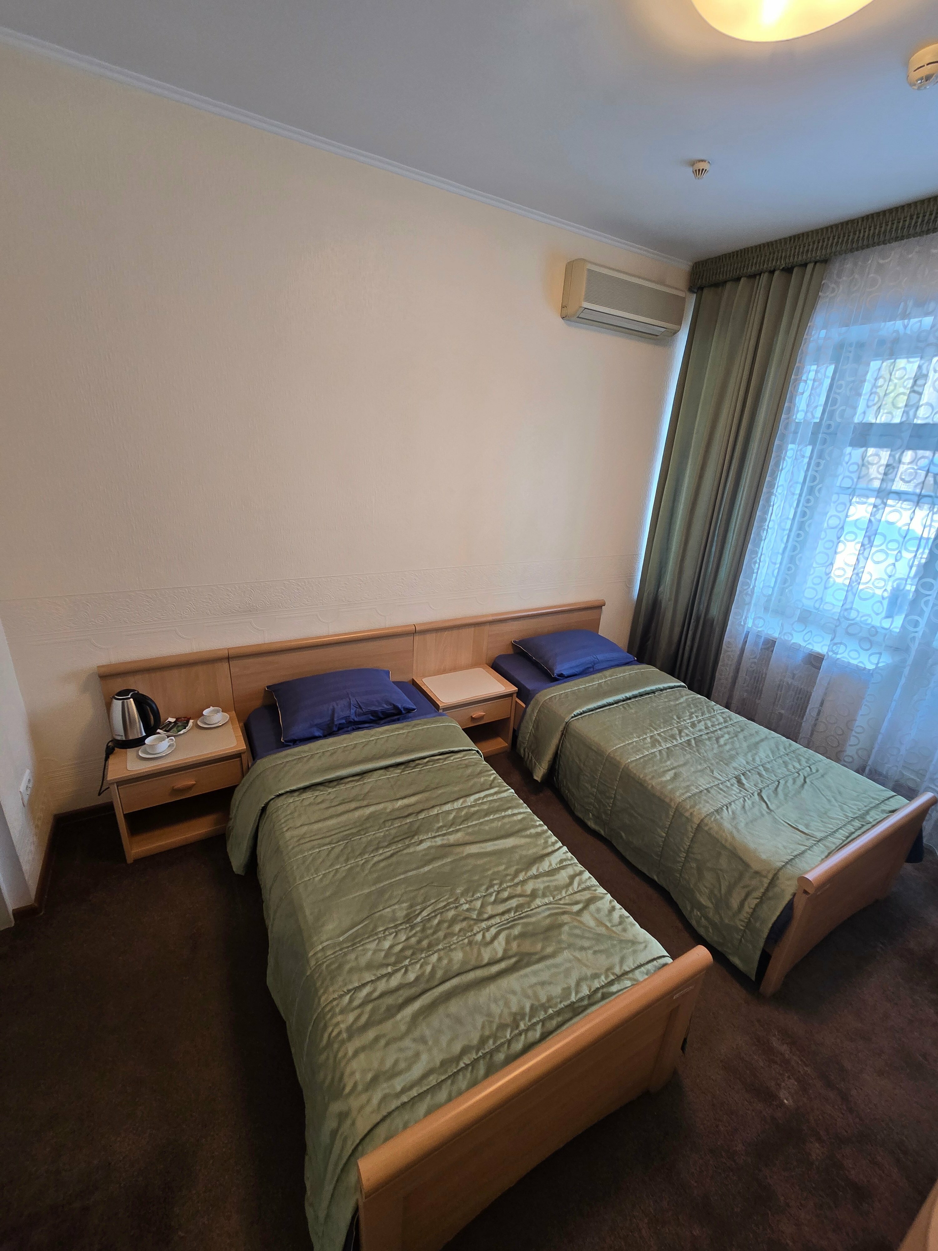 Двухместный номер с 2 отдельными кроватями и балконом