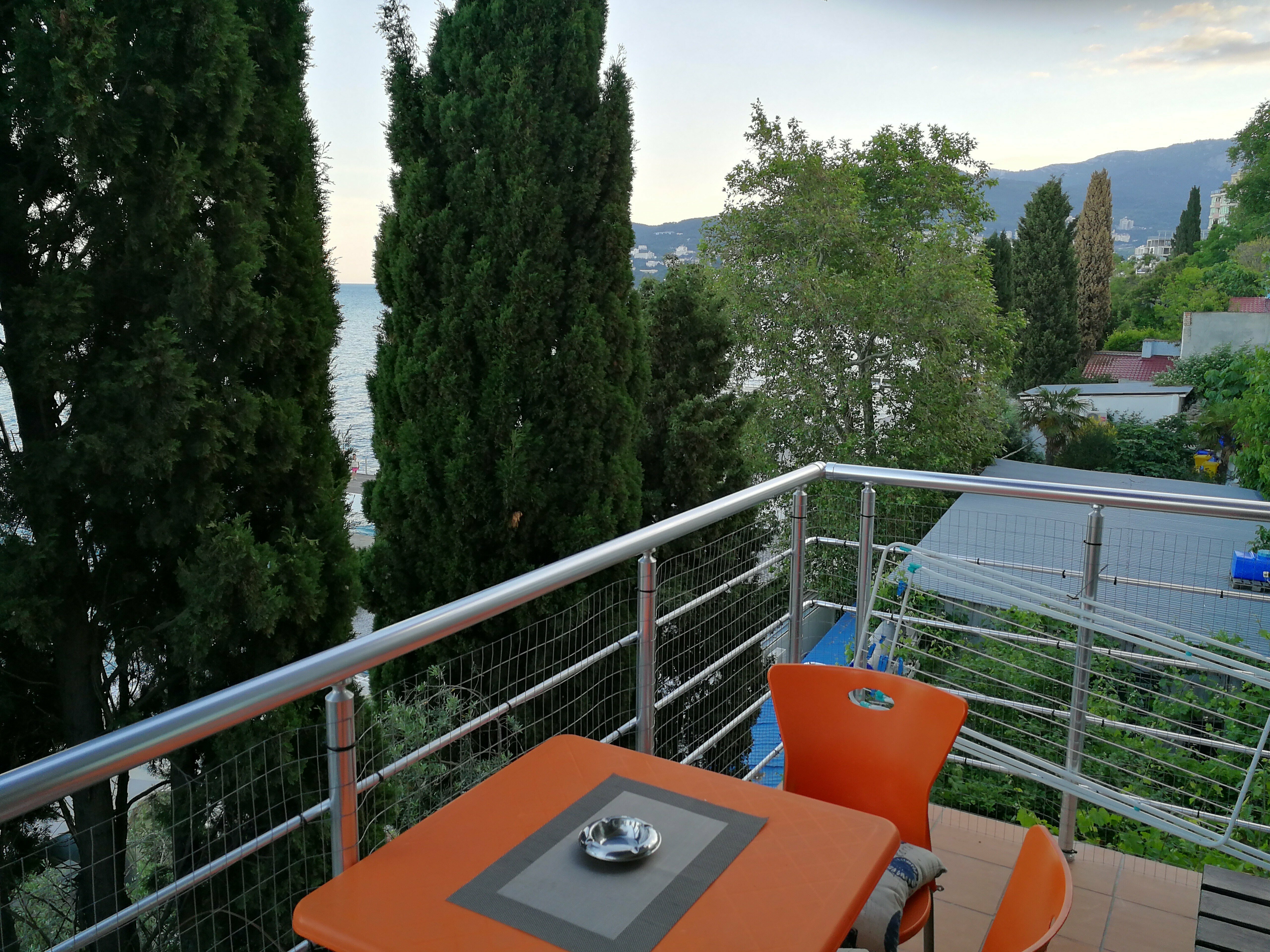 Семейный номер с видом на море