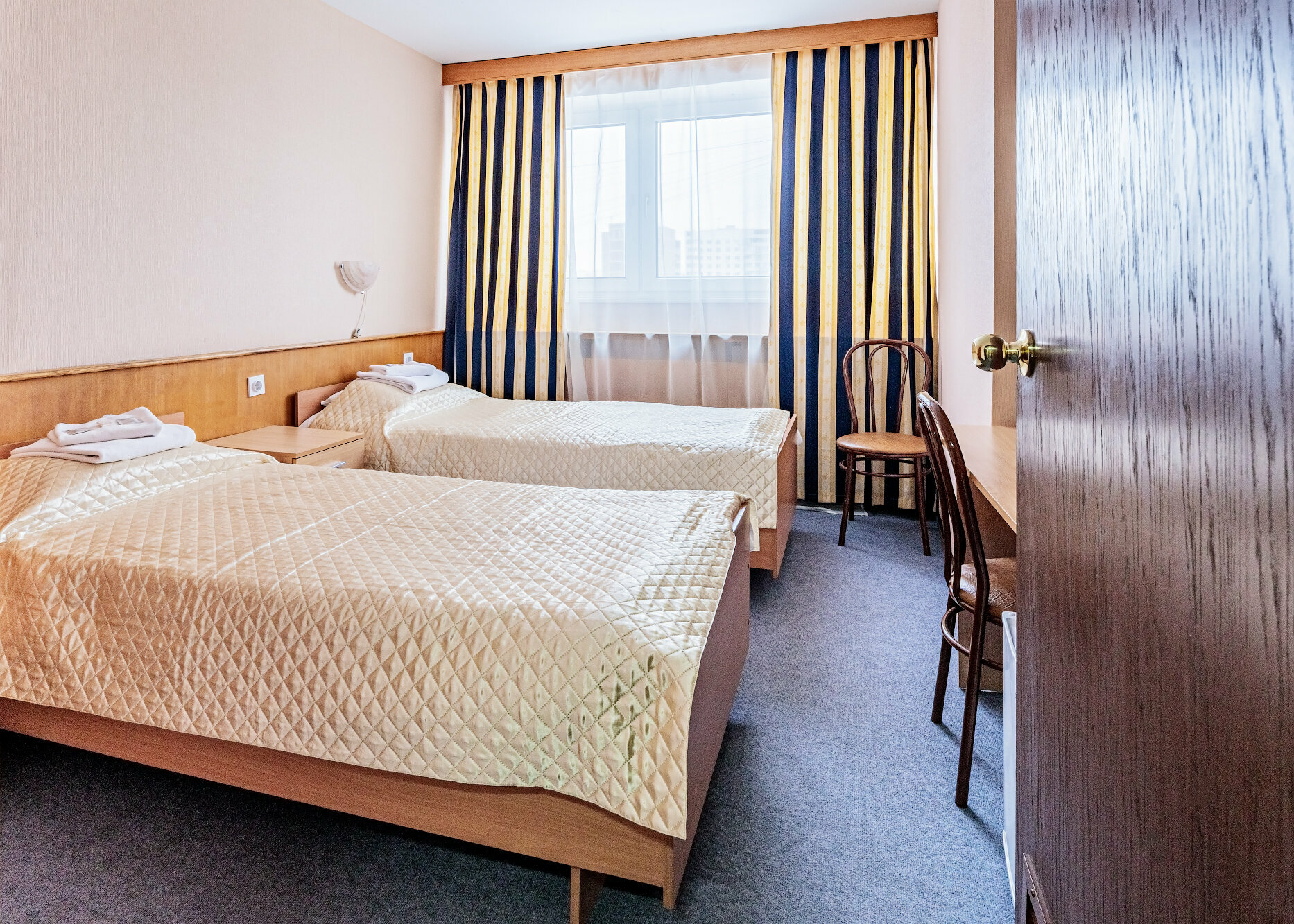 Семейный номер с ванной комнатой