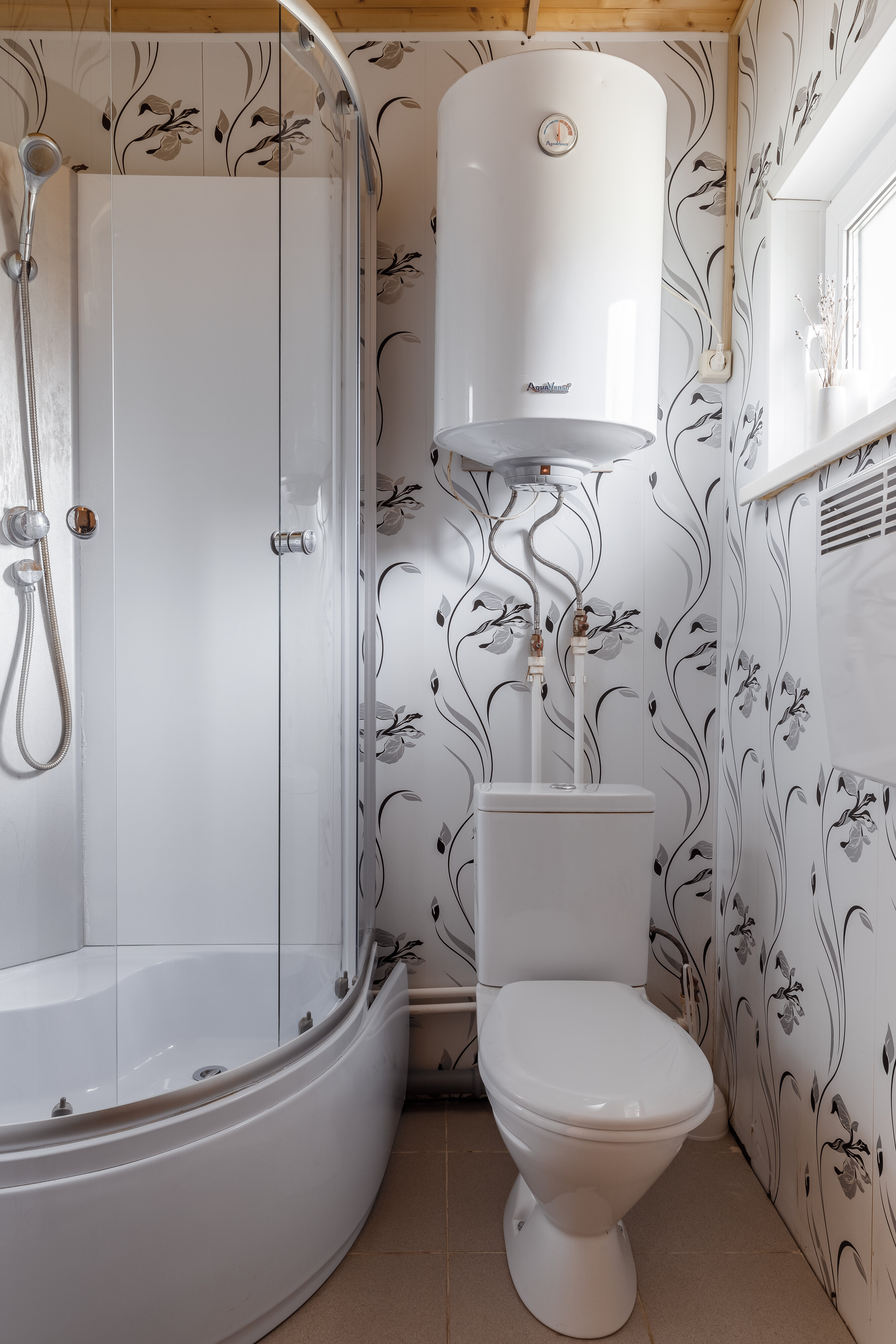 Дом с видом на озеро