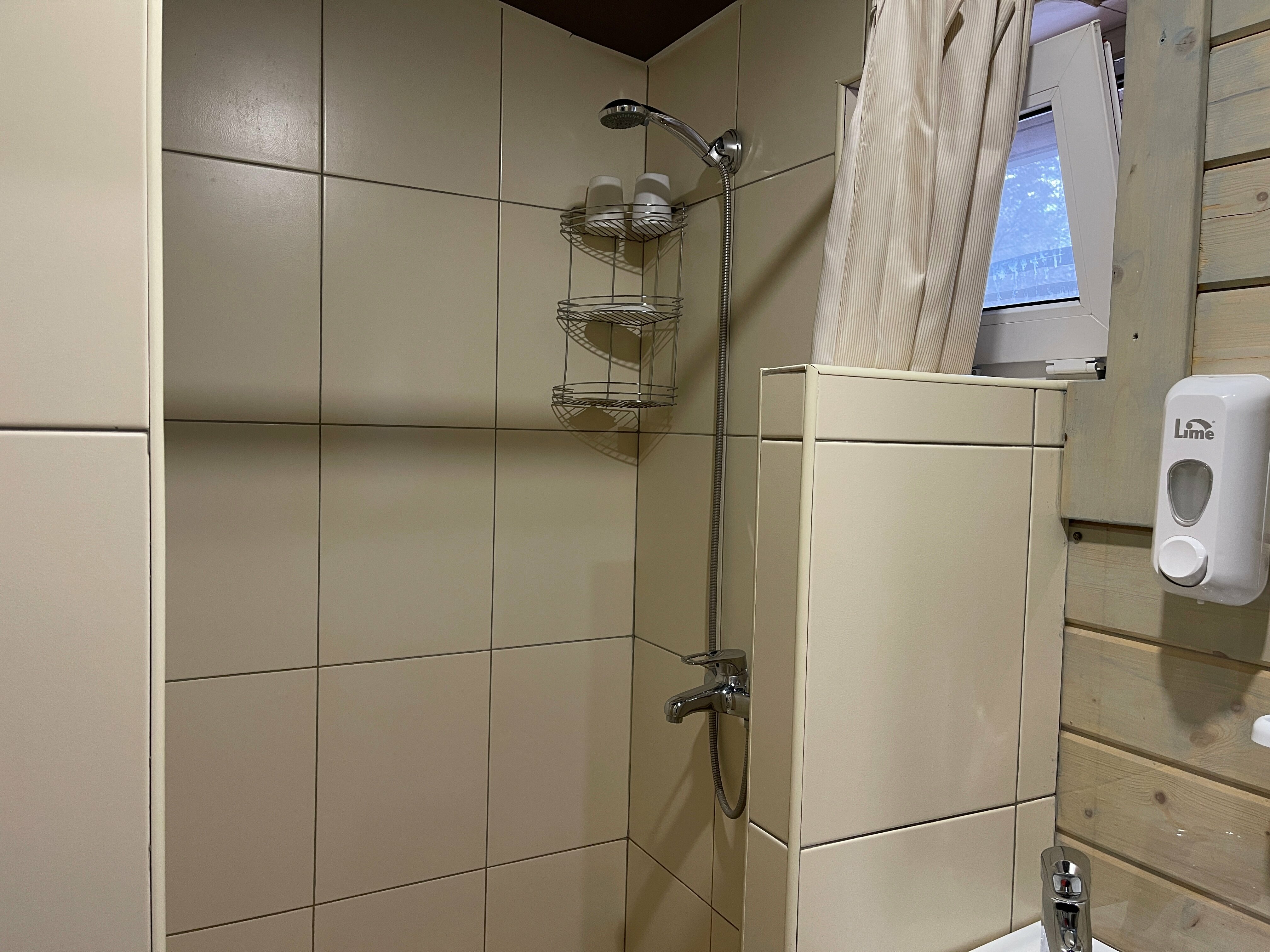 Стандартный трехместный номер