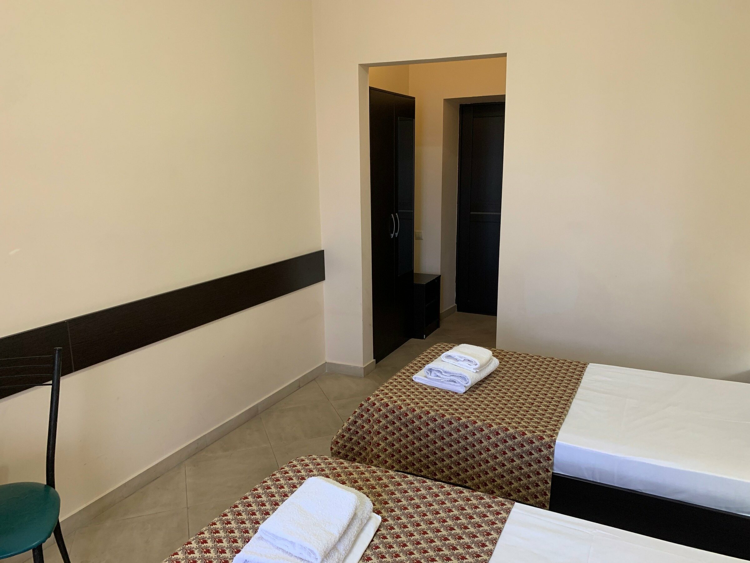 Двухместный номер с 2 отдельными кроватями и балконом