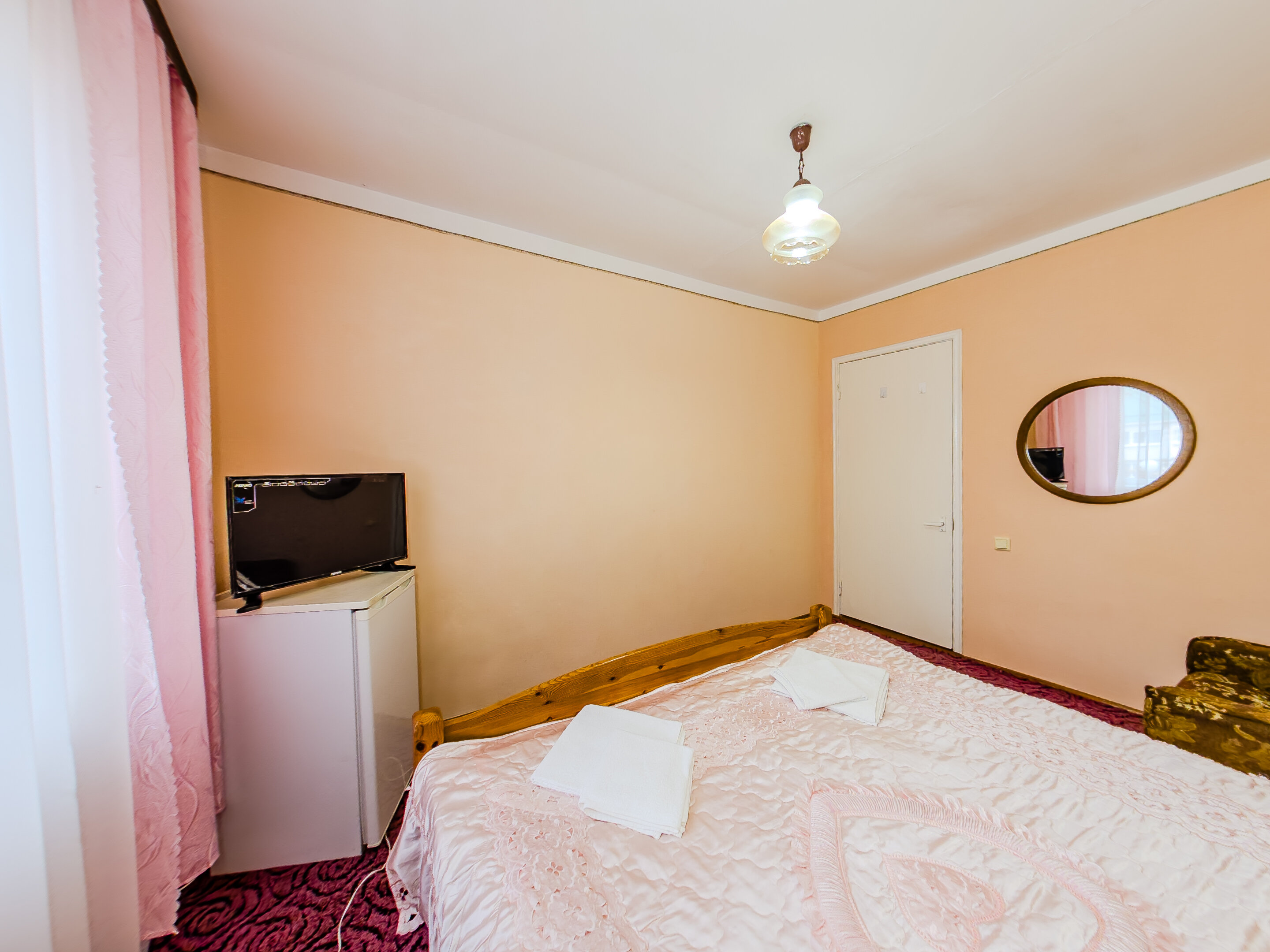 Большой двухместный номер с 1 кроватью