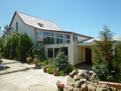 Бюджетный трехместный номер