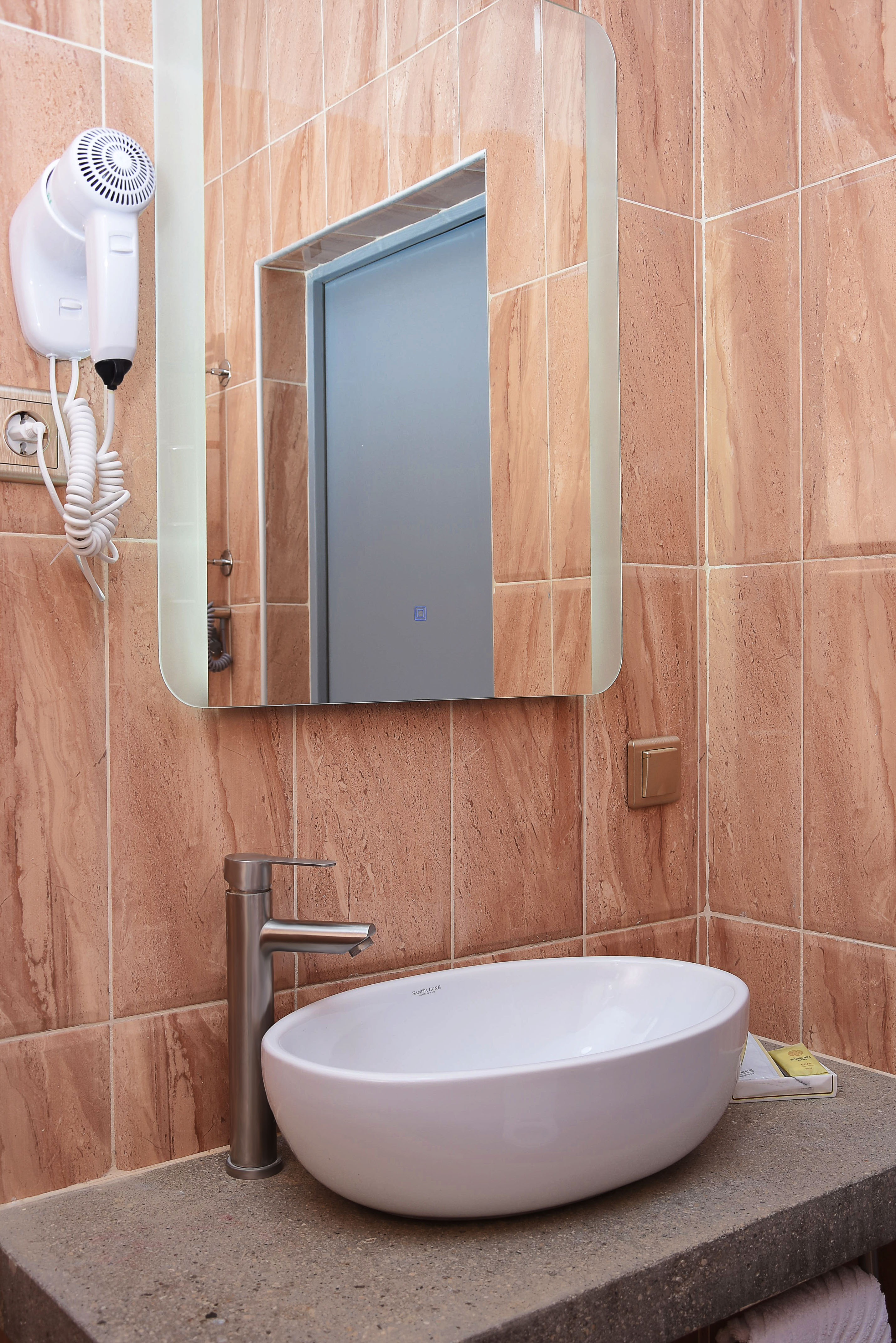 Стандартный трехместный номер