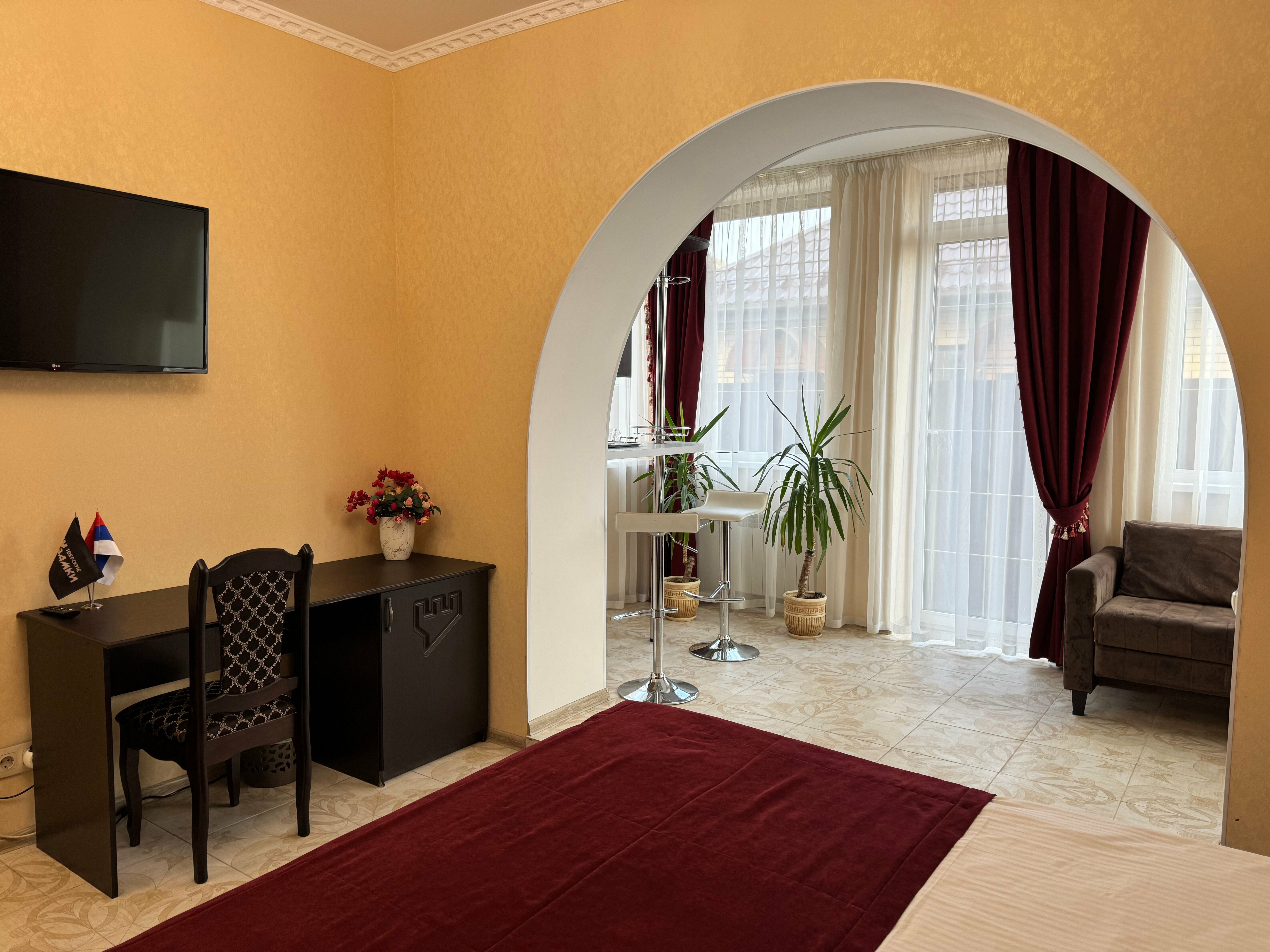 Номер Люкс с  кроватью King-size