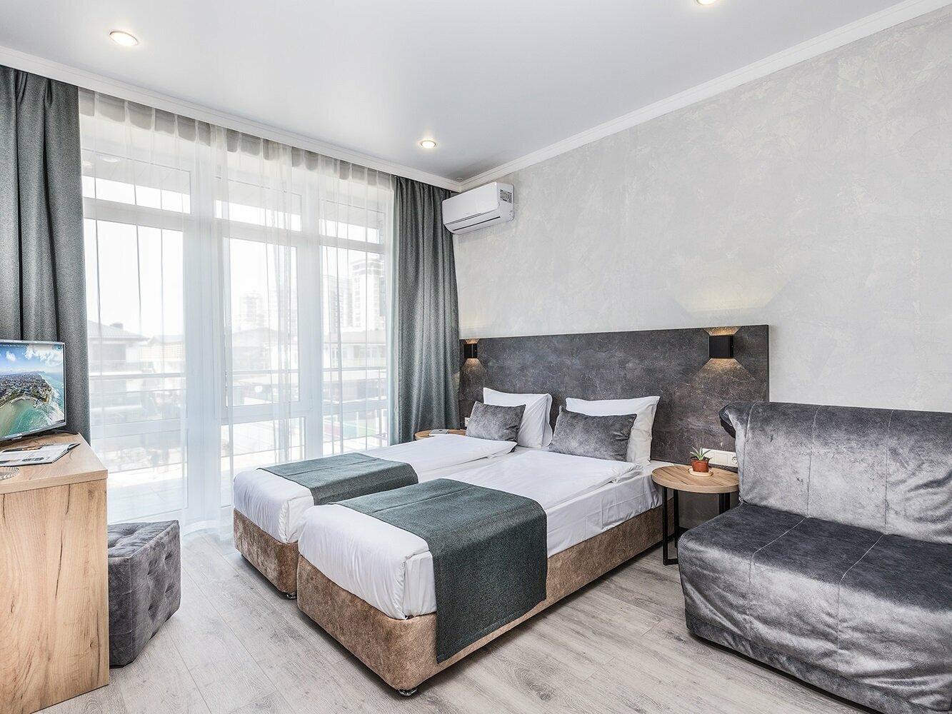 Двухместный номер с 1 кроватью или 2 отдельными кроватями и балконом