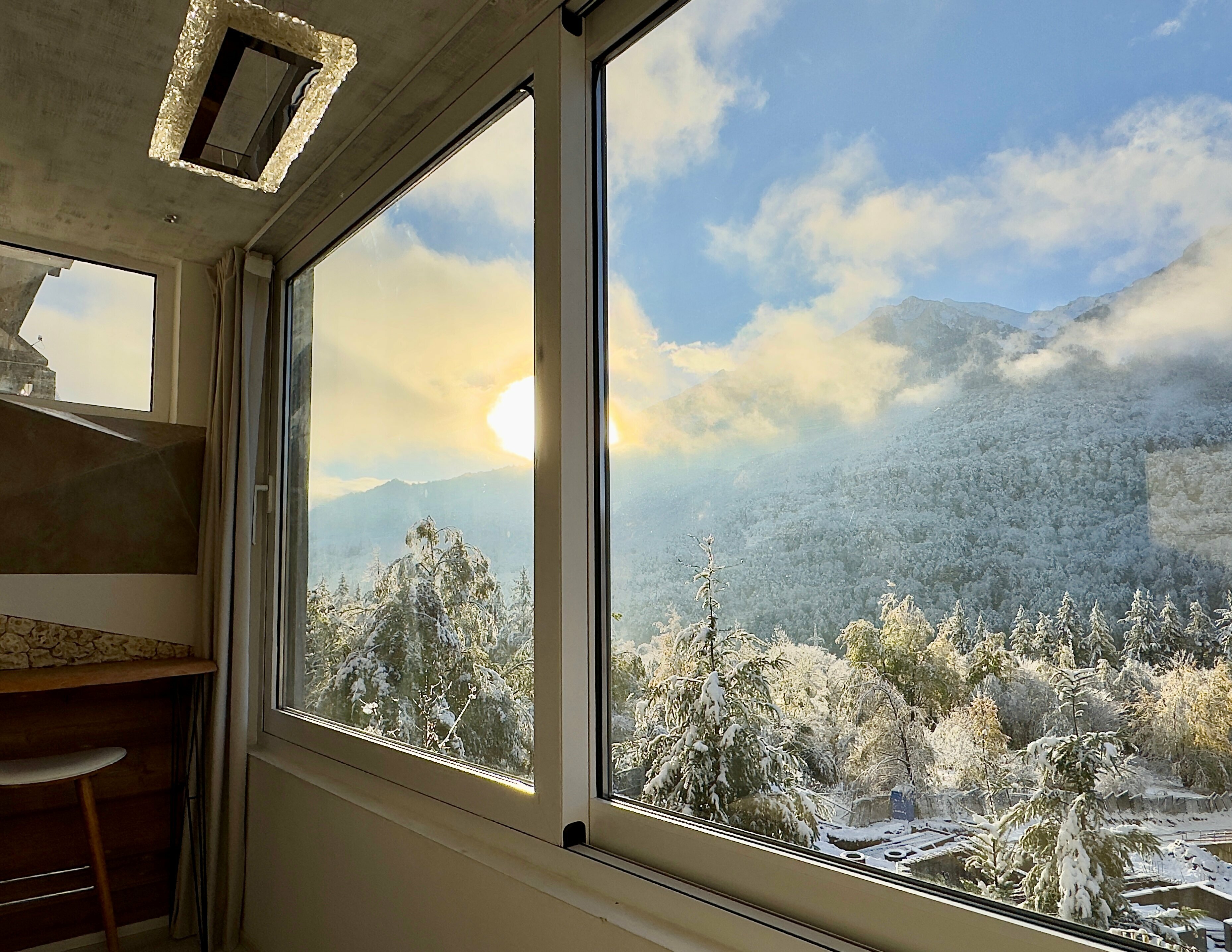 Люкс с видом на горы