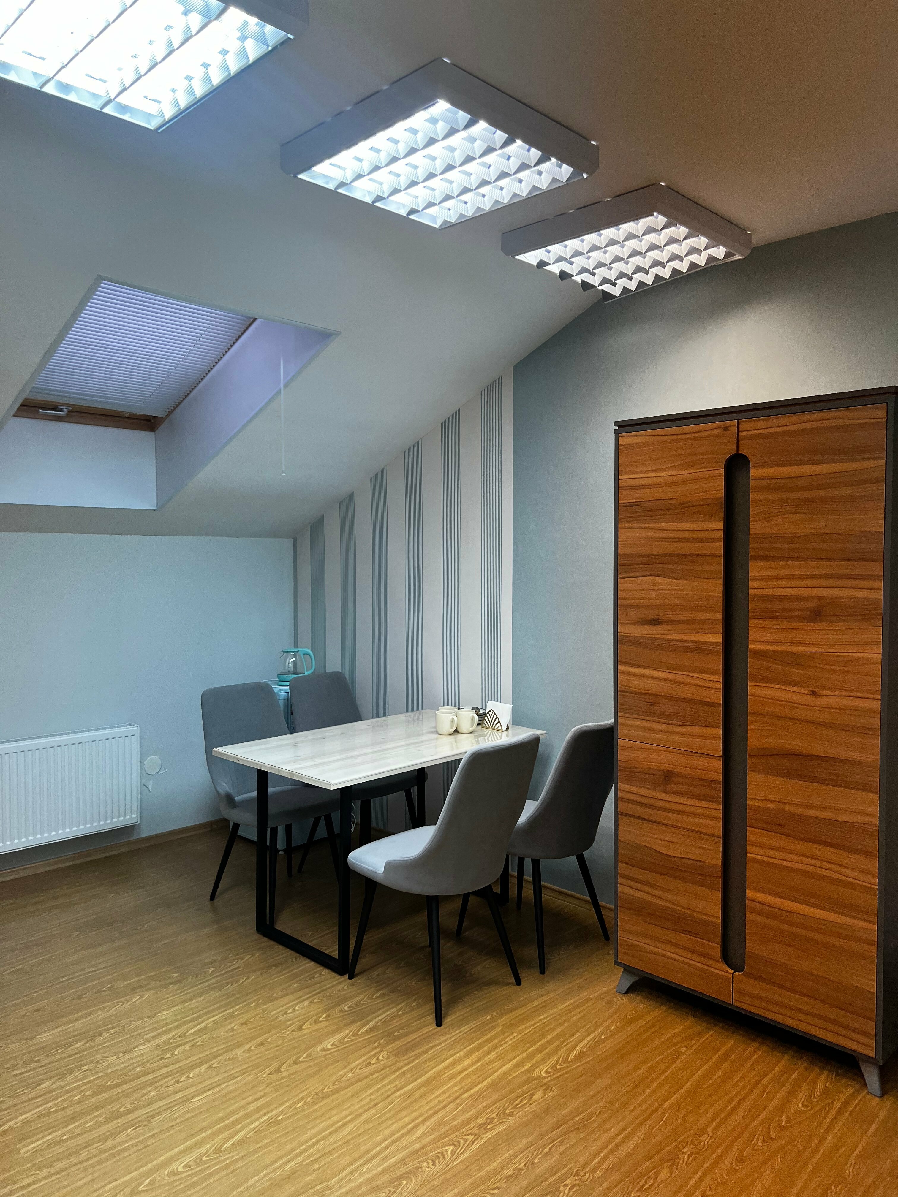 Трехместный номер «Комфорт» с душем