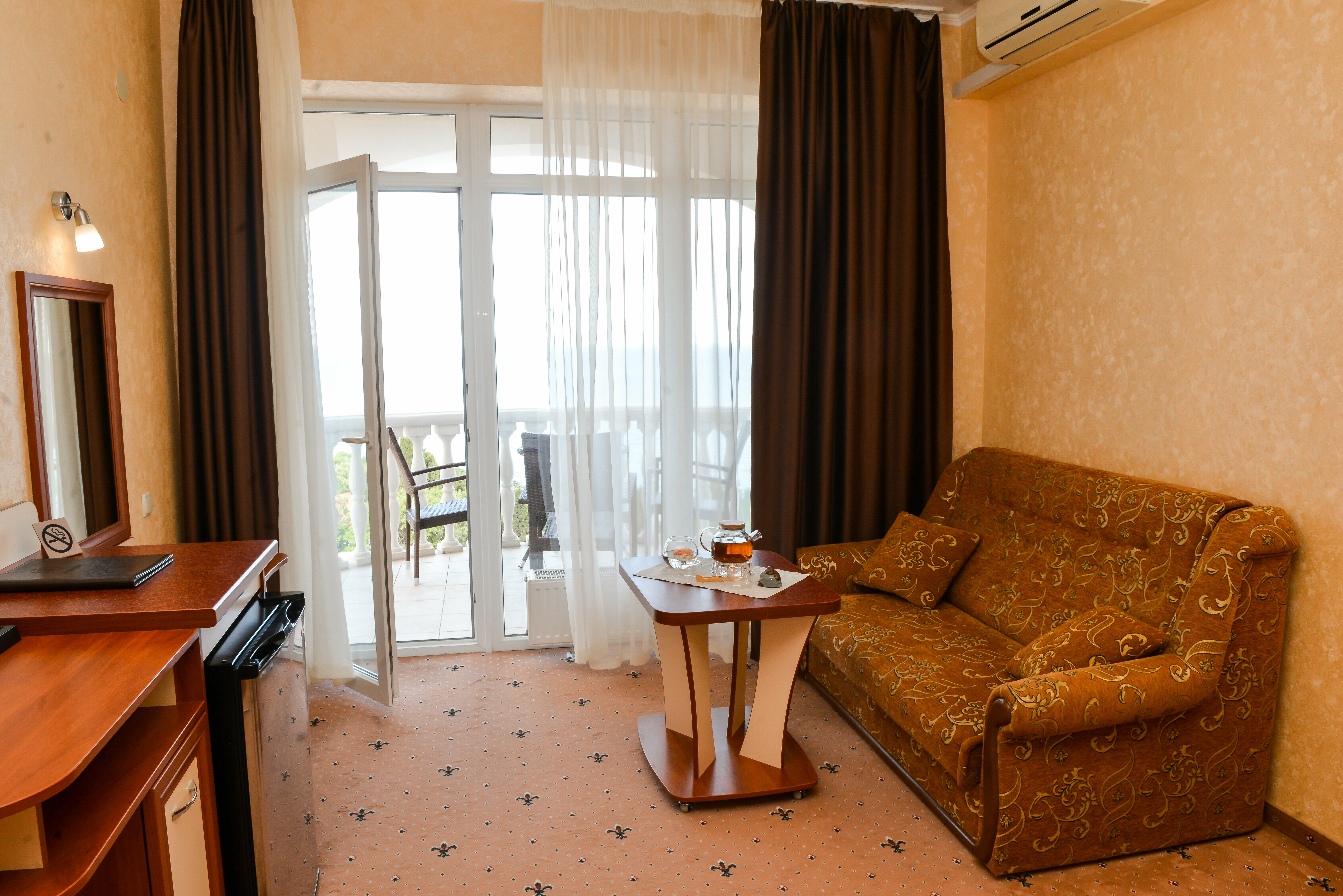 Четырехместный номер с видом на море