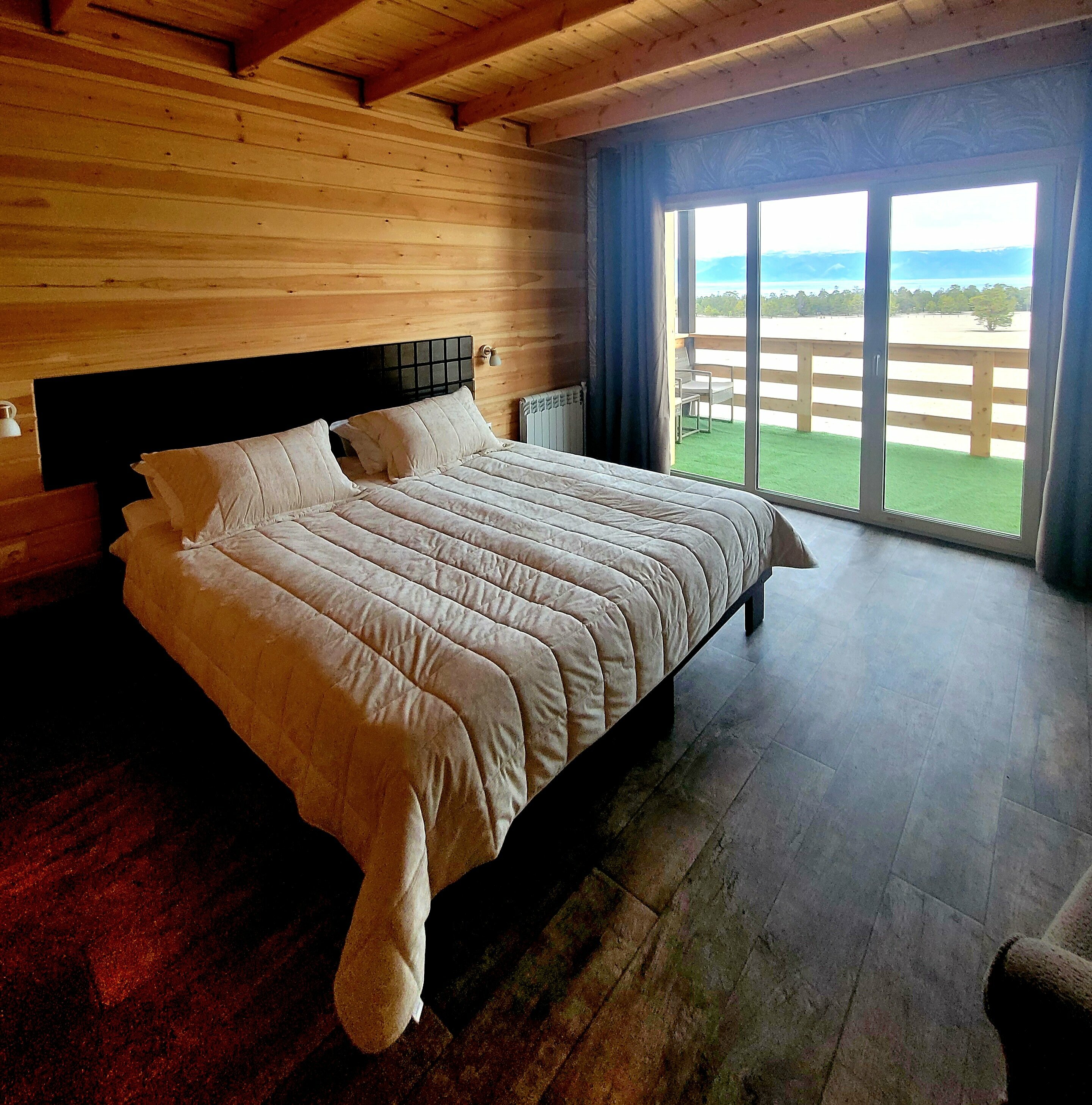 Двухместный номер Делюкс с 1 кроватью или 2 отдельными кроватями и балконом