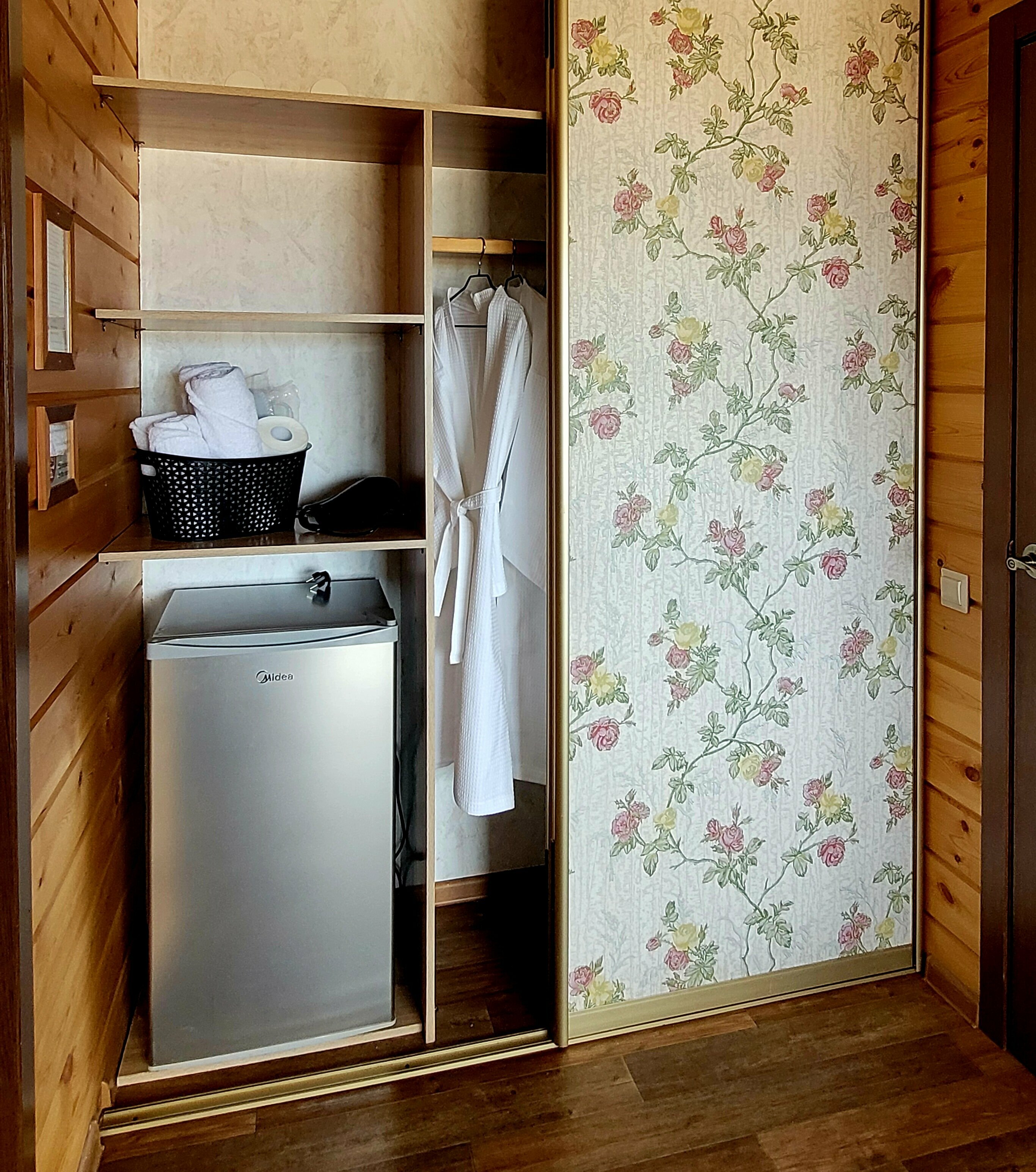 Улучшенный двухместный номер с 1 кроватью или 2 отдельными кроватями, вид на озеро