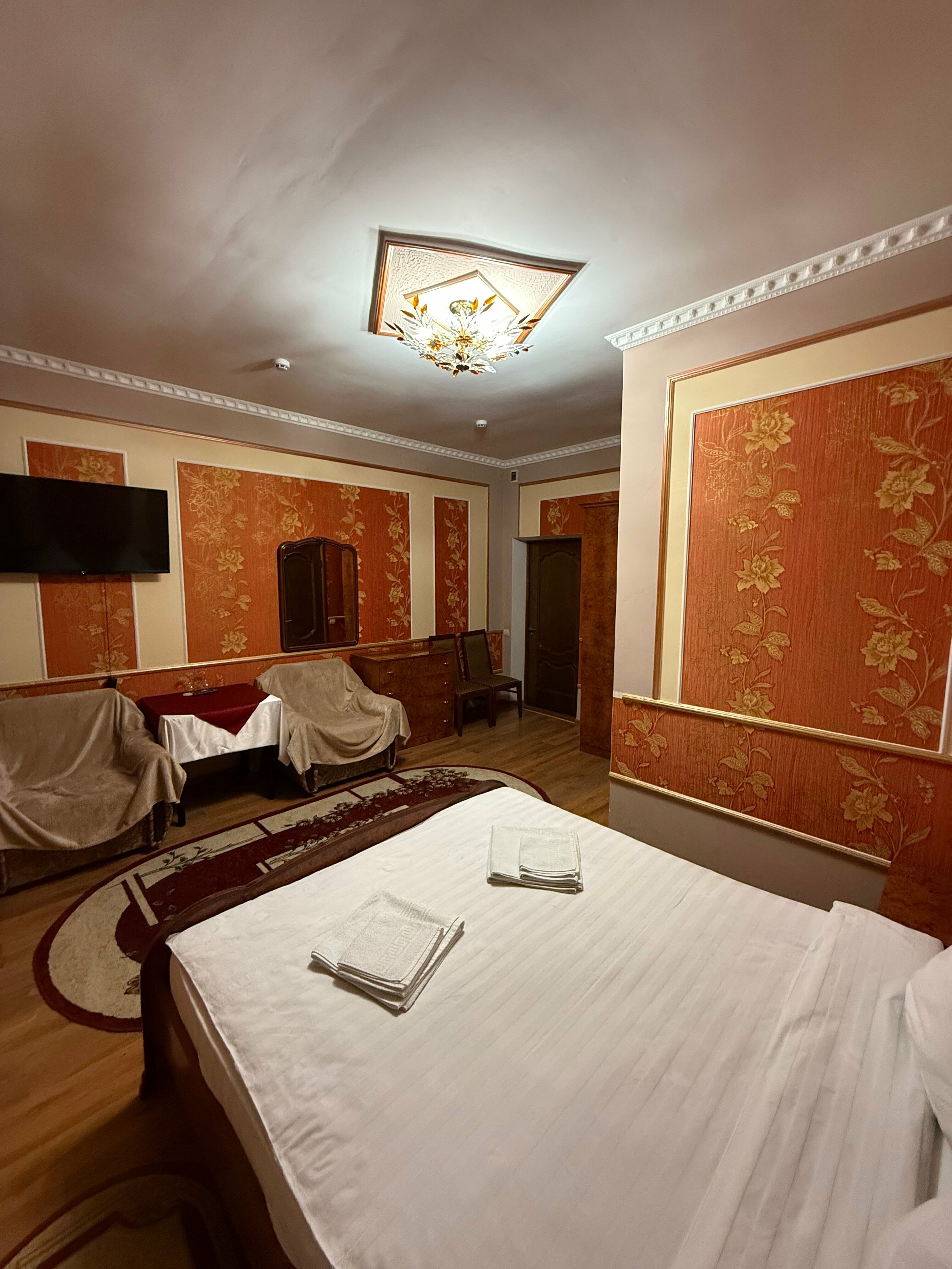 Большой двухместный номер с 1 кроватью