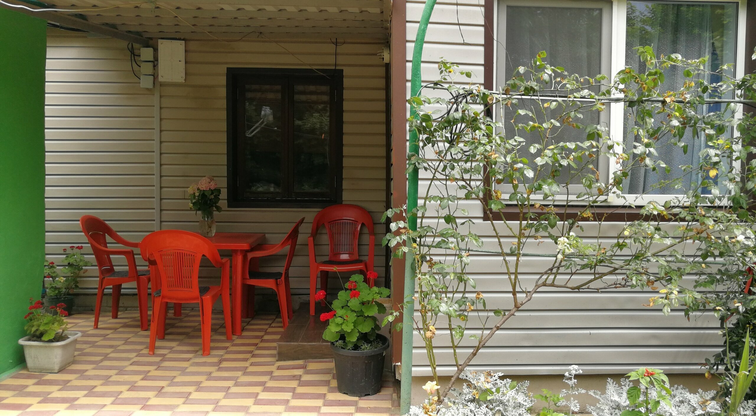 Cемейный номер с собственной ванной комнатой