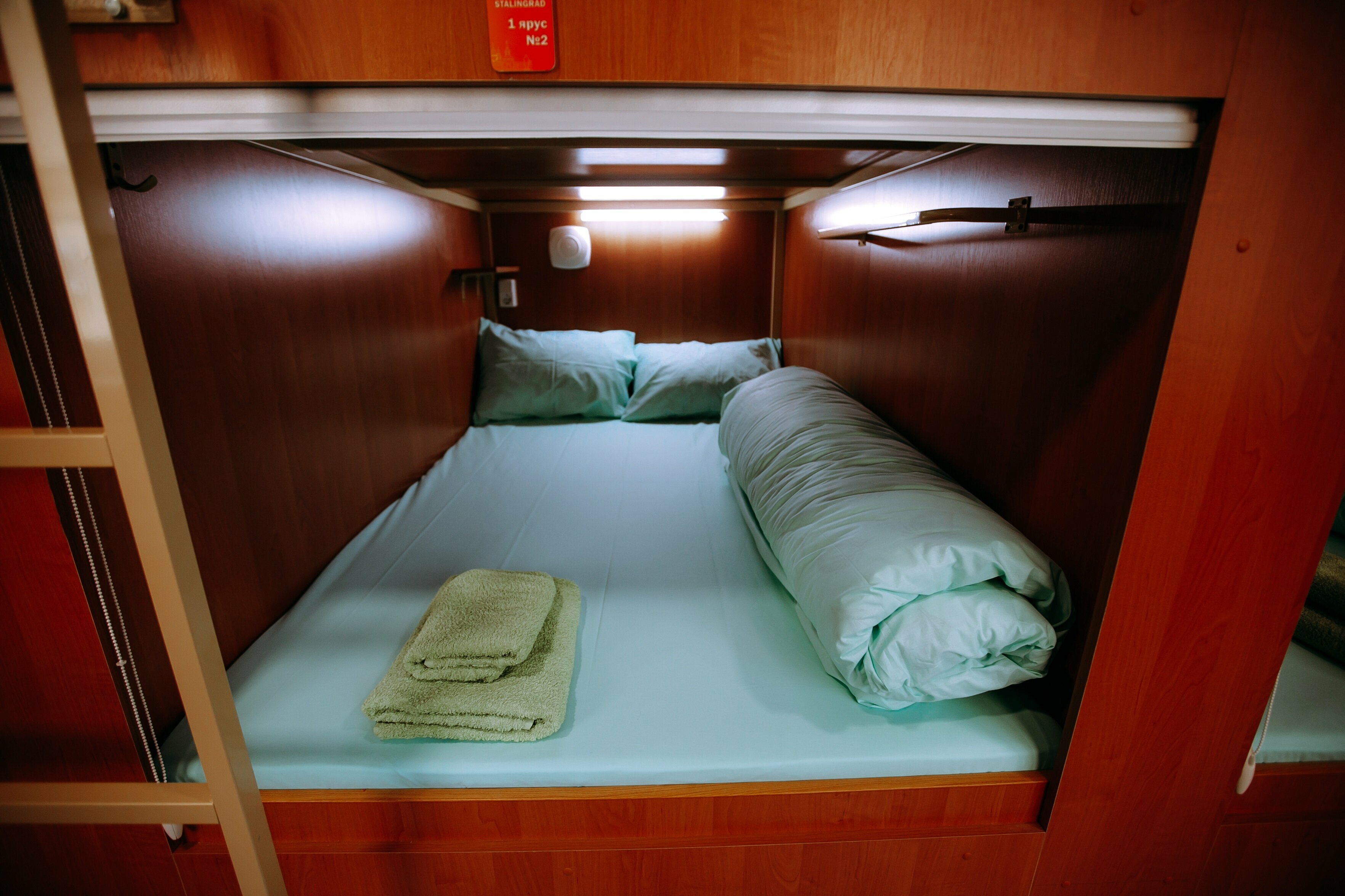 Двухместная капсула, нижний ярус